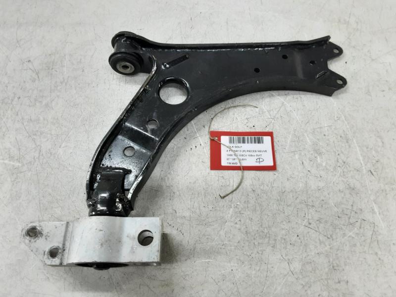DRAAGARM VOOR RECHTS Vw GOLF V 11/03 - 08