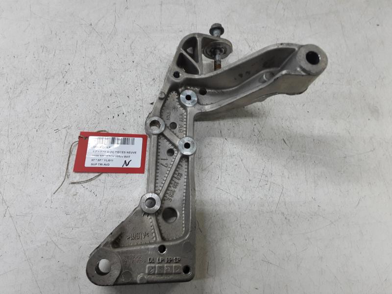 DRAAGARMSTEUN VOOR RECHTS Vw GOLF V 11/03 - 08