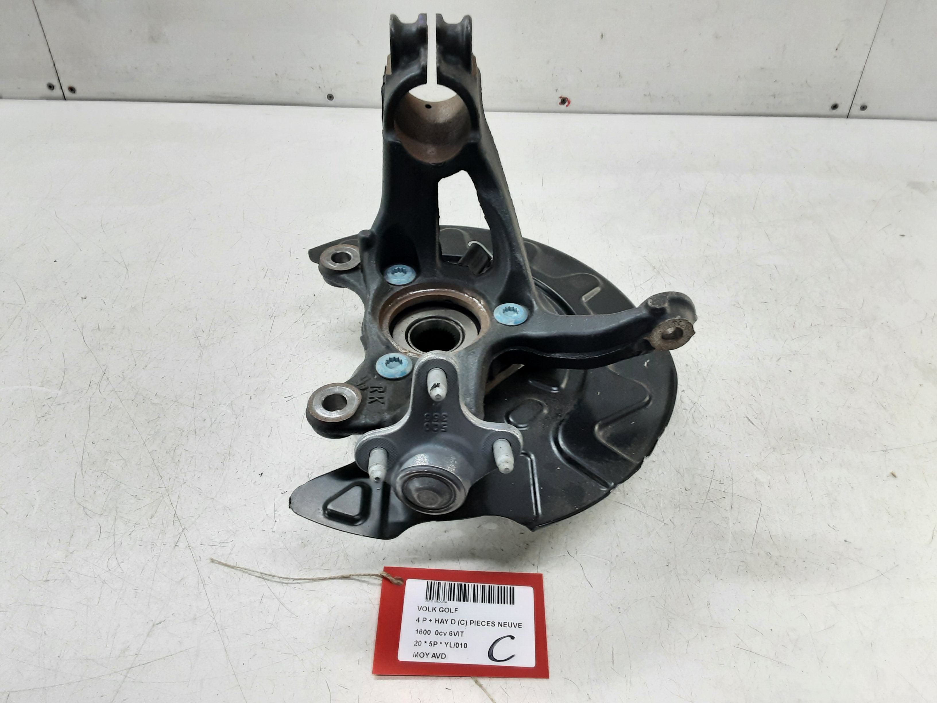 WIELNAAF VOOR RECHTS Vw GOLF VII 1/17 - 2/20 FaceLift WIELNAAF VOOR RECHTS Vw GOLF VII 1/17 - 2/20 FaceLift