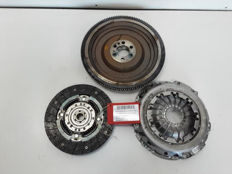 VLIEGWIEL Dacia SANDERO 9/12 - 16