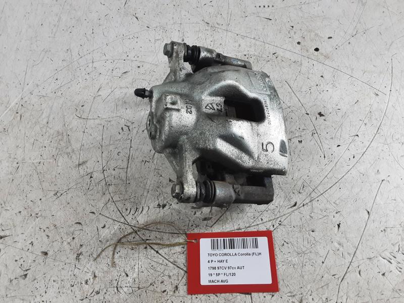 REMKLAUW VOOR LINKS Toyota COROLLA 5P/5D 18+