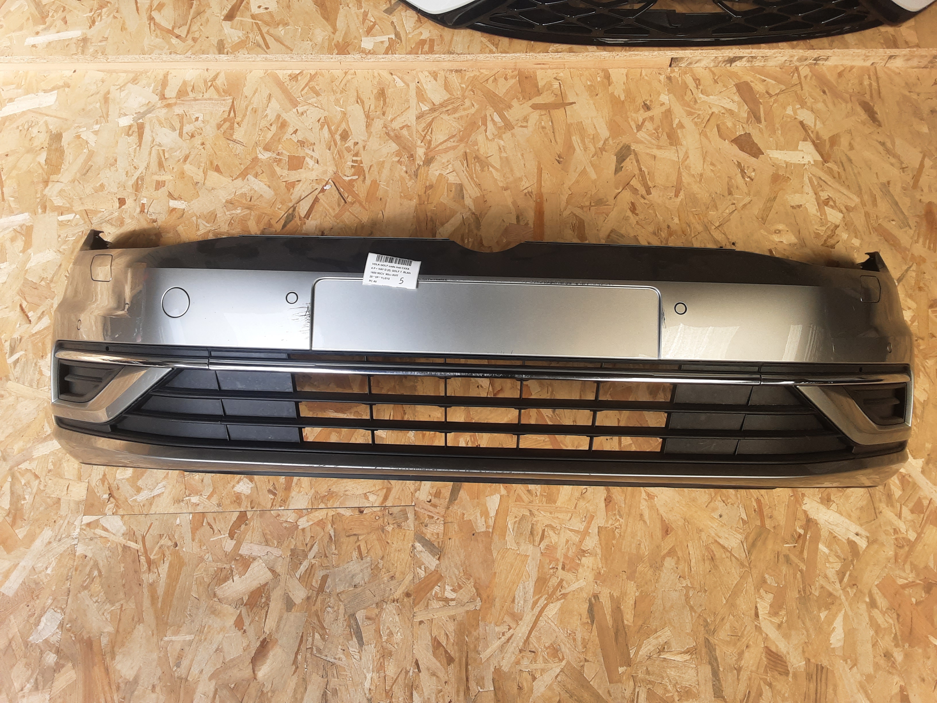 VOORBUMPER Vw GOLF VII 1/17 - 2/20 FaceLift
