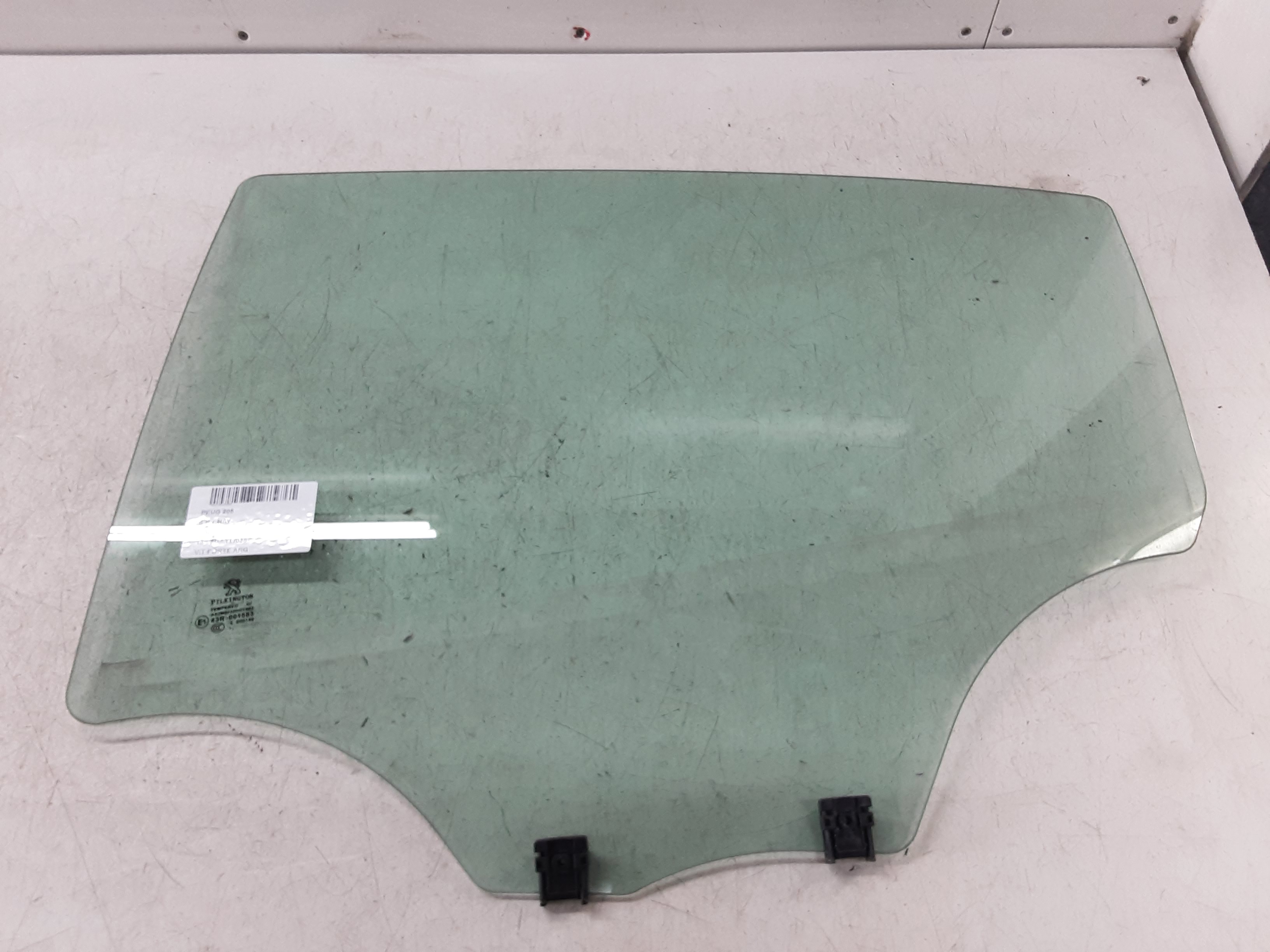 RUIT ACHTER LINKS Peugeot 208 3/12 - 7/15