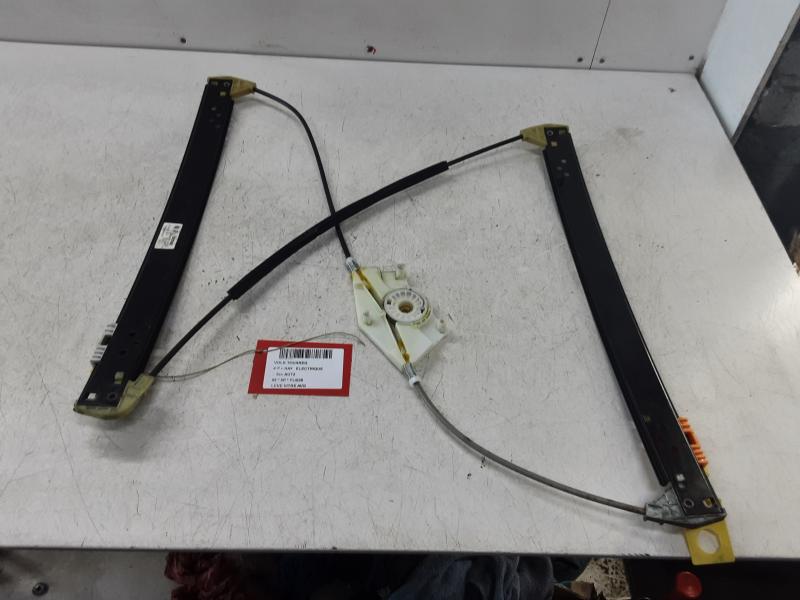 FRONT LEFT WINDOW DOOR MECHANISM Vw TOUAREG 07 - 03/10