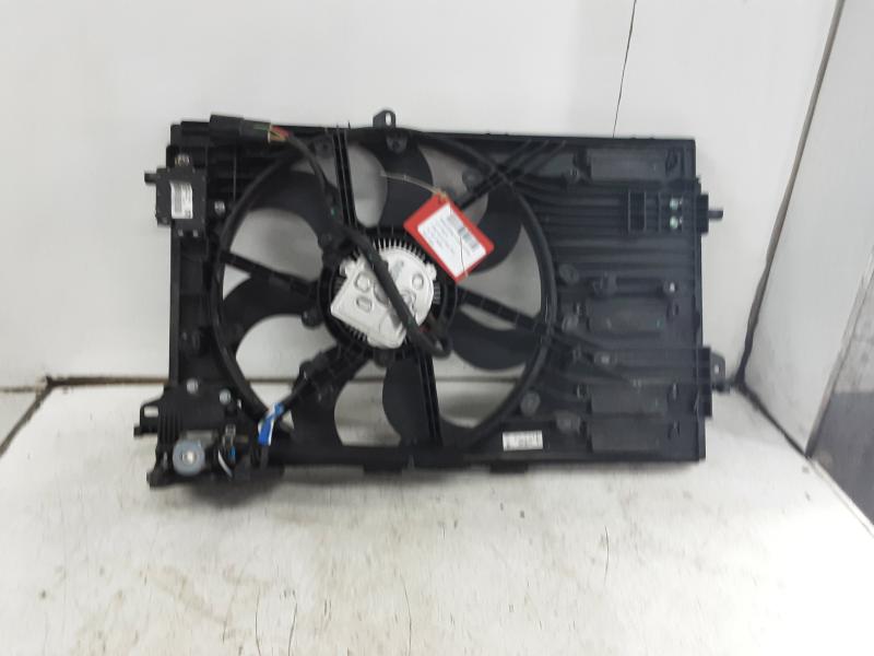 MOTEUR DE VENTILATEUR Renault SCENIC 9/16+