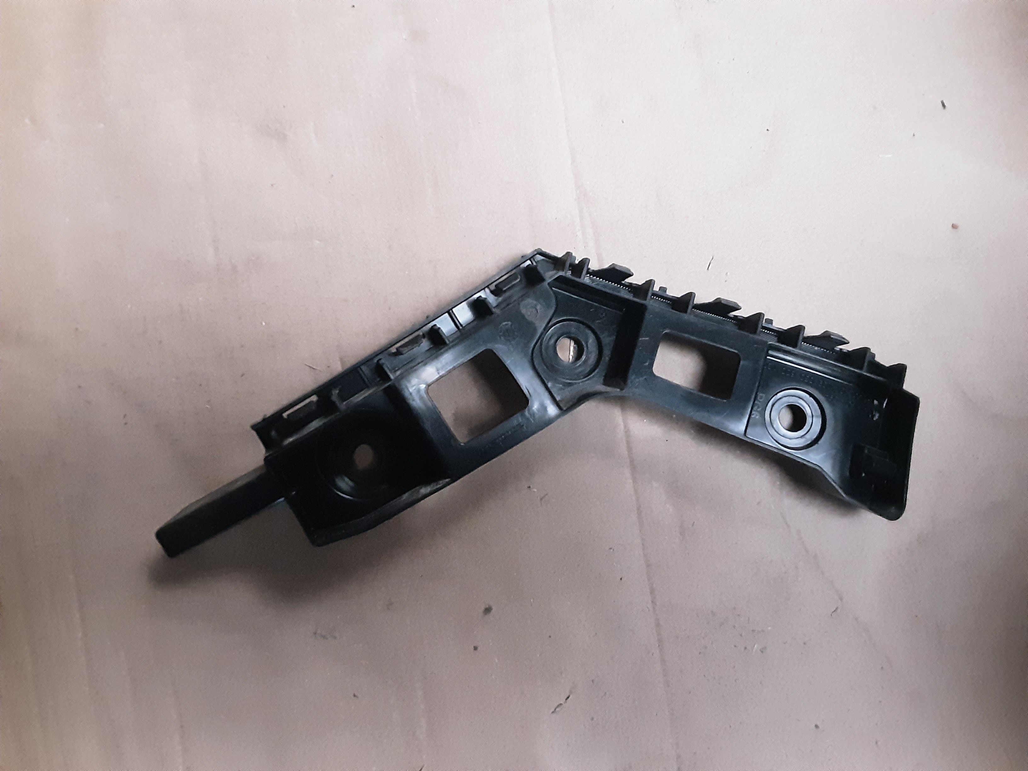 REAR BUMPER SUPPORT RIGHT Vw GOLF VII 1/17 - 2/20 FaceLift