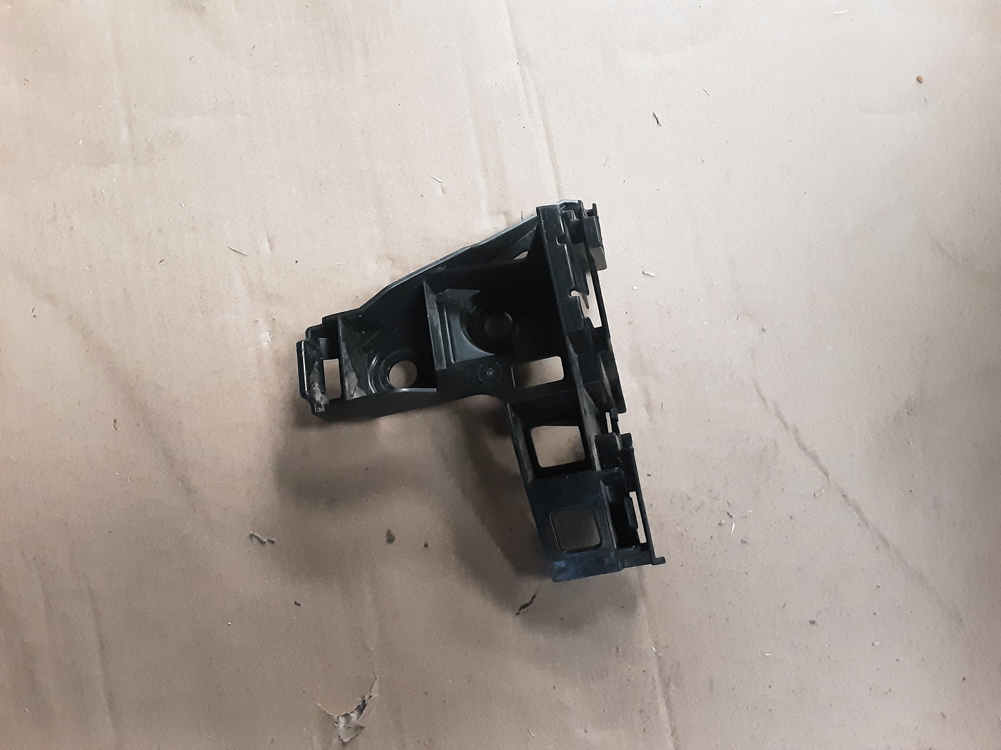 REAR BUMPER SUPPORT RIGHT Vw GOLF VII 1/17 - 2/20 FaceLift