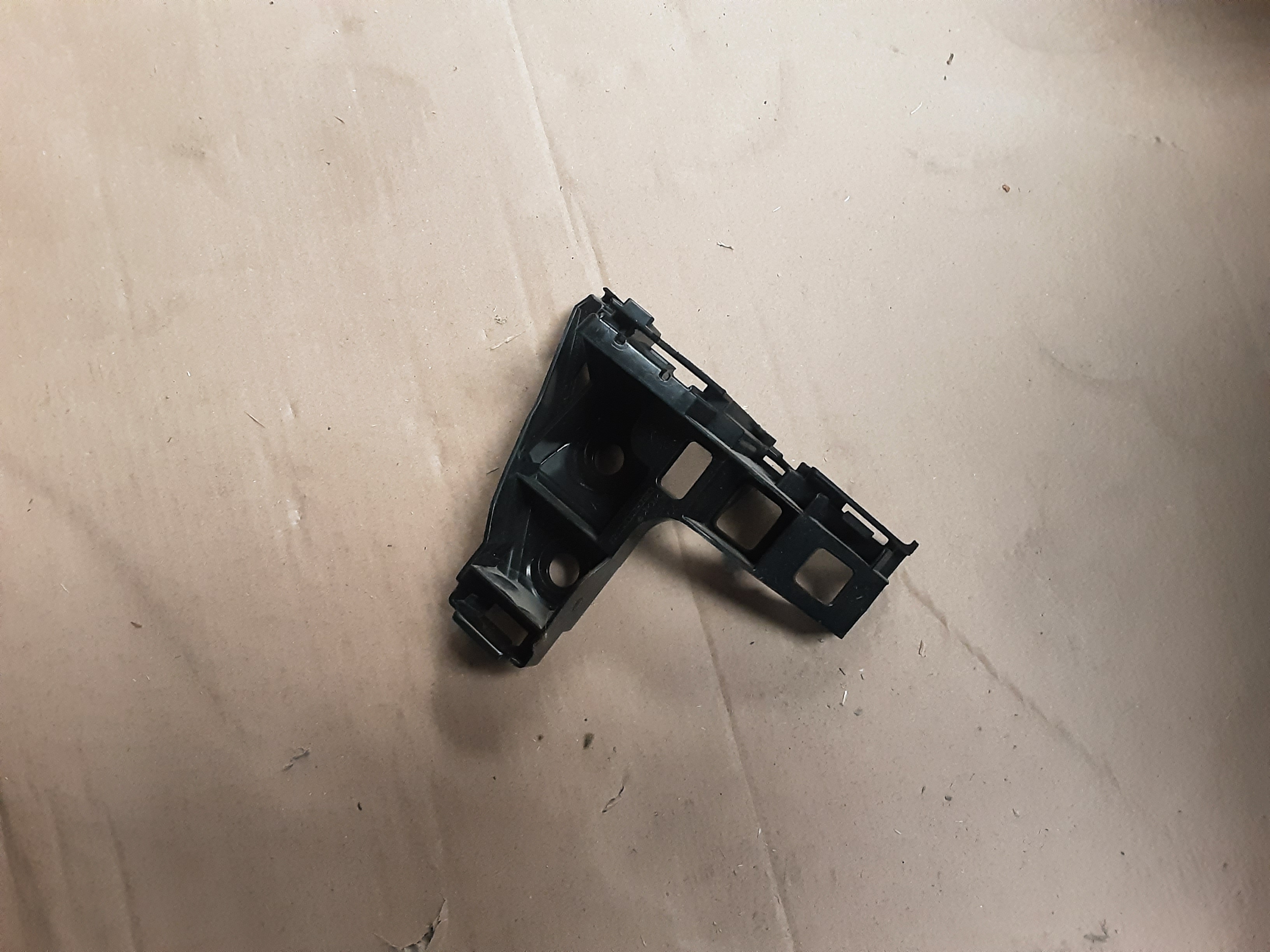 REAR BUMPER SUPPORT RIGHT Vw GOLF VII 1/17 - 2/20 FaceLift