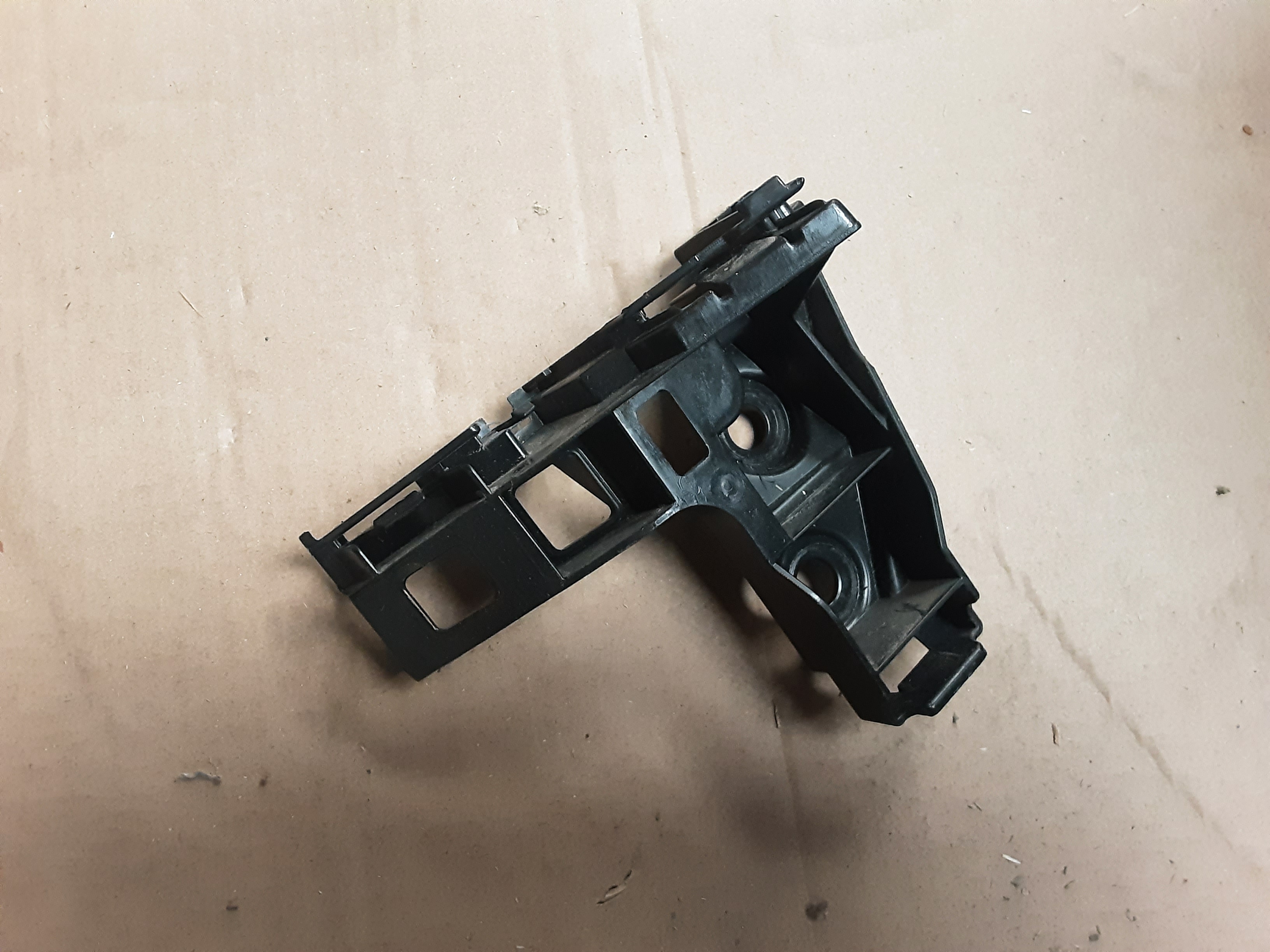 SUPPORT PARE-CHOCS ARRIERE GAUCHE Vw GOLF VII 1/17 - 2/20 FaceLift