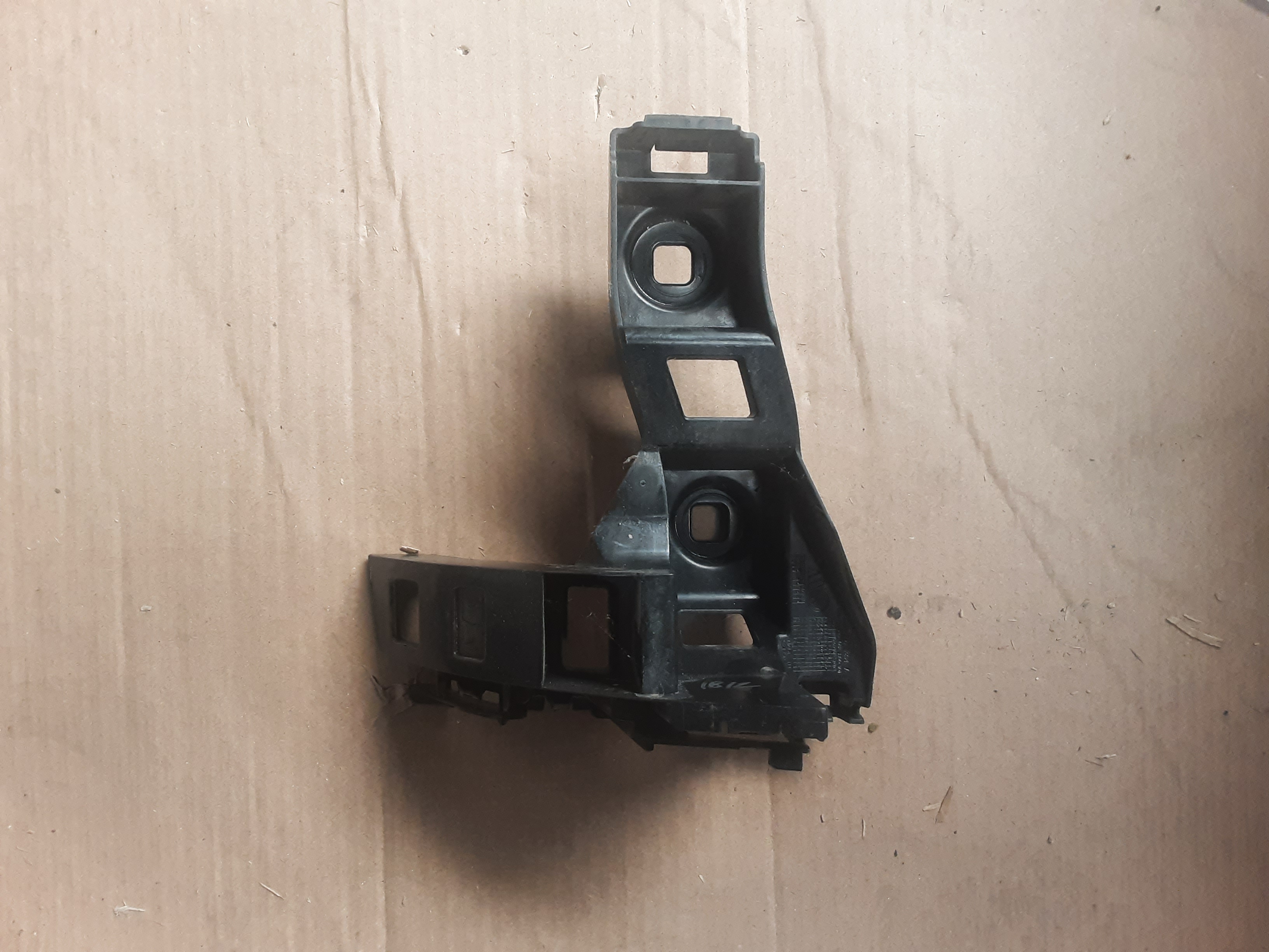 REAR BUMPER SUPPORT RIGHT Vw GOLF VII 1/17 - 2/20 FaceLift