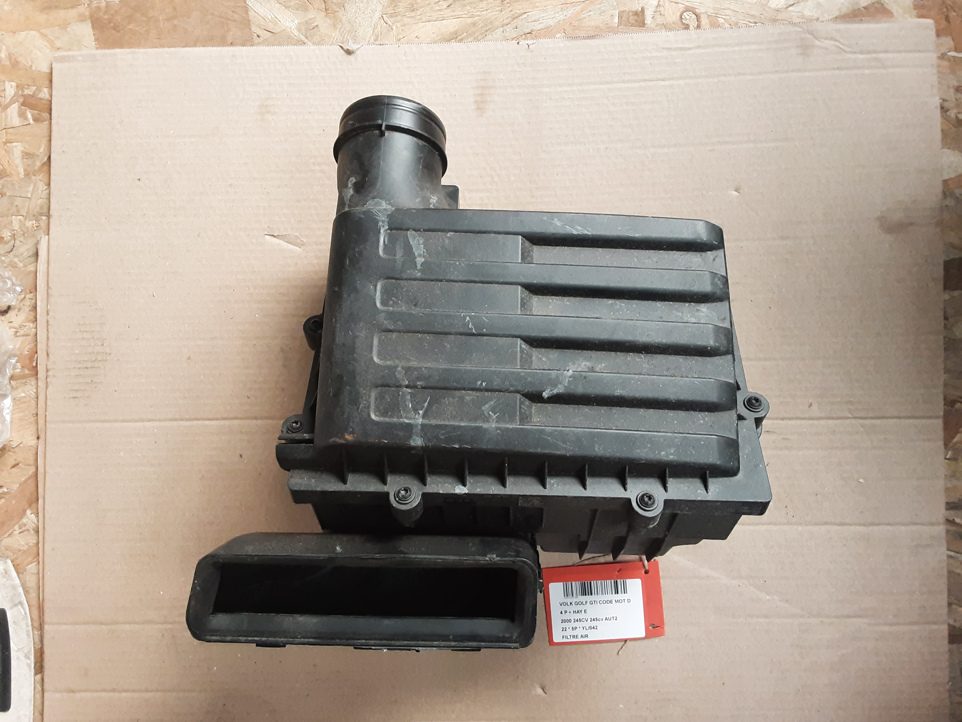 LUCHTFILTER Vw GOLF VIII 2/20+