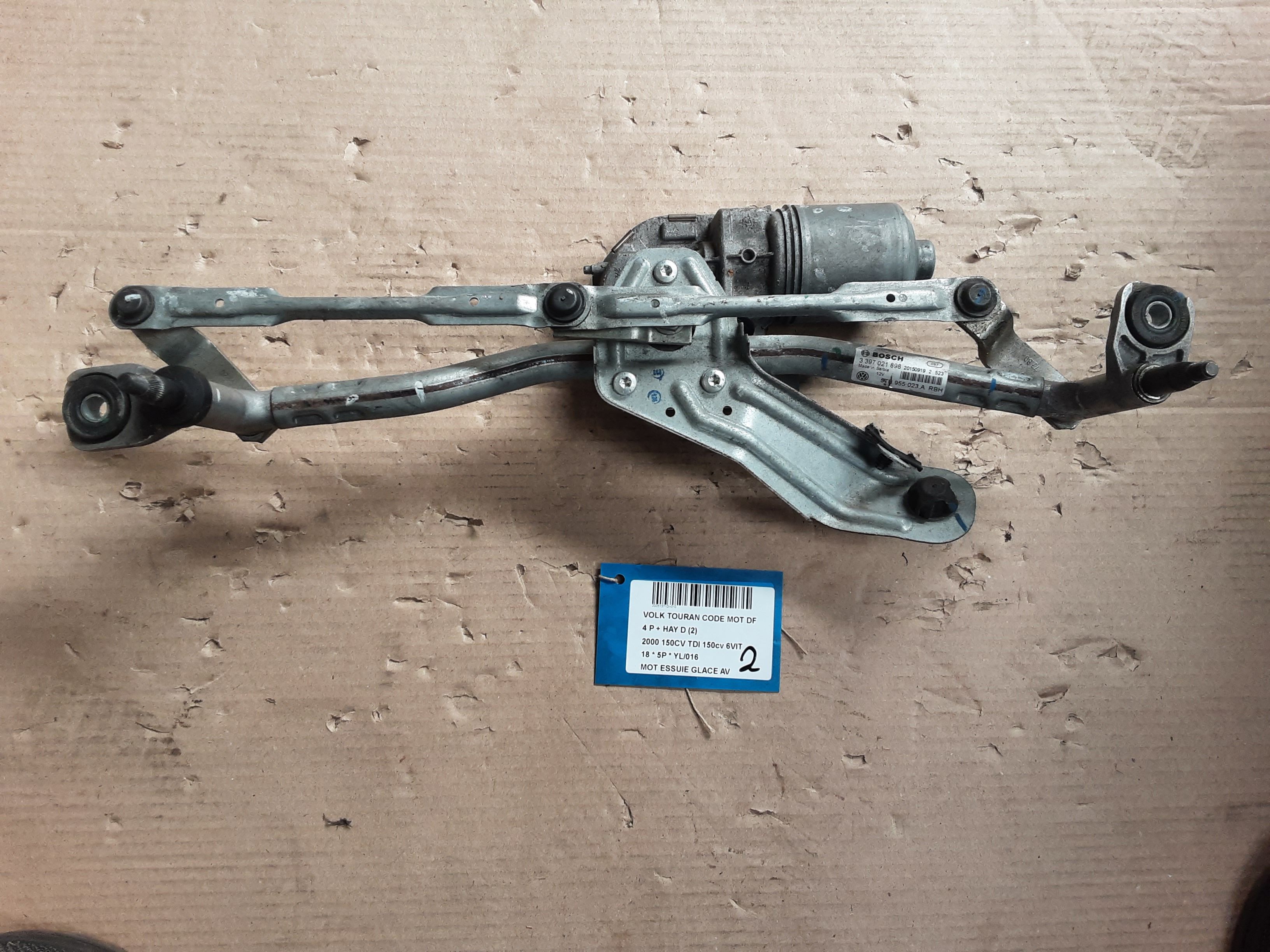 MOTOR RUITENWISSERS VOOR Vw TOURAN 09/15+