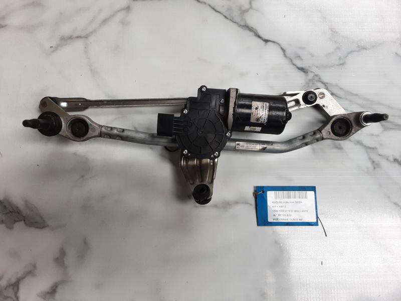 MOTEUR D'ESSUIE-GLACE AVANT Audi Q2 11/16+