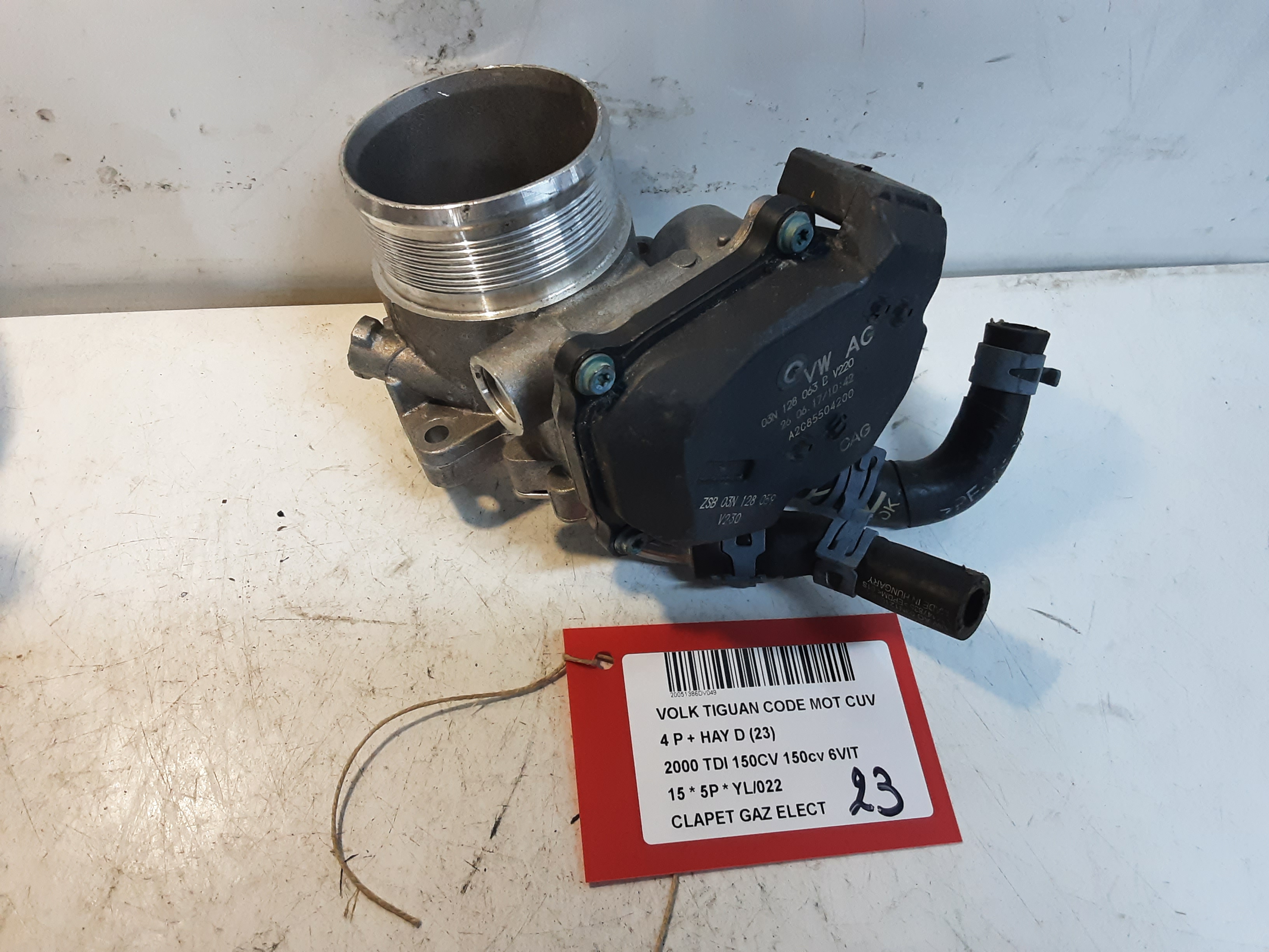 GASKLEP ELEKTRISCH Vw TIGUAN (2) 07/11 - 16