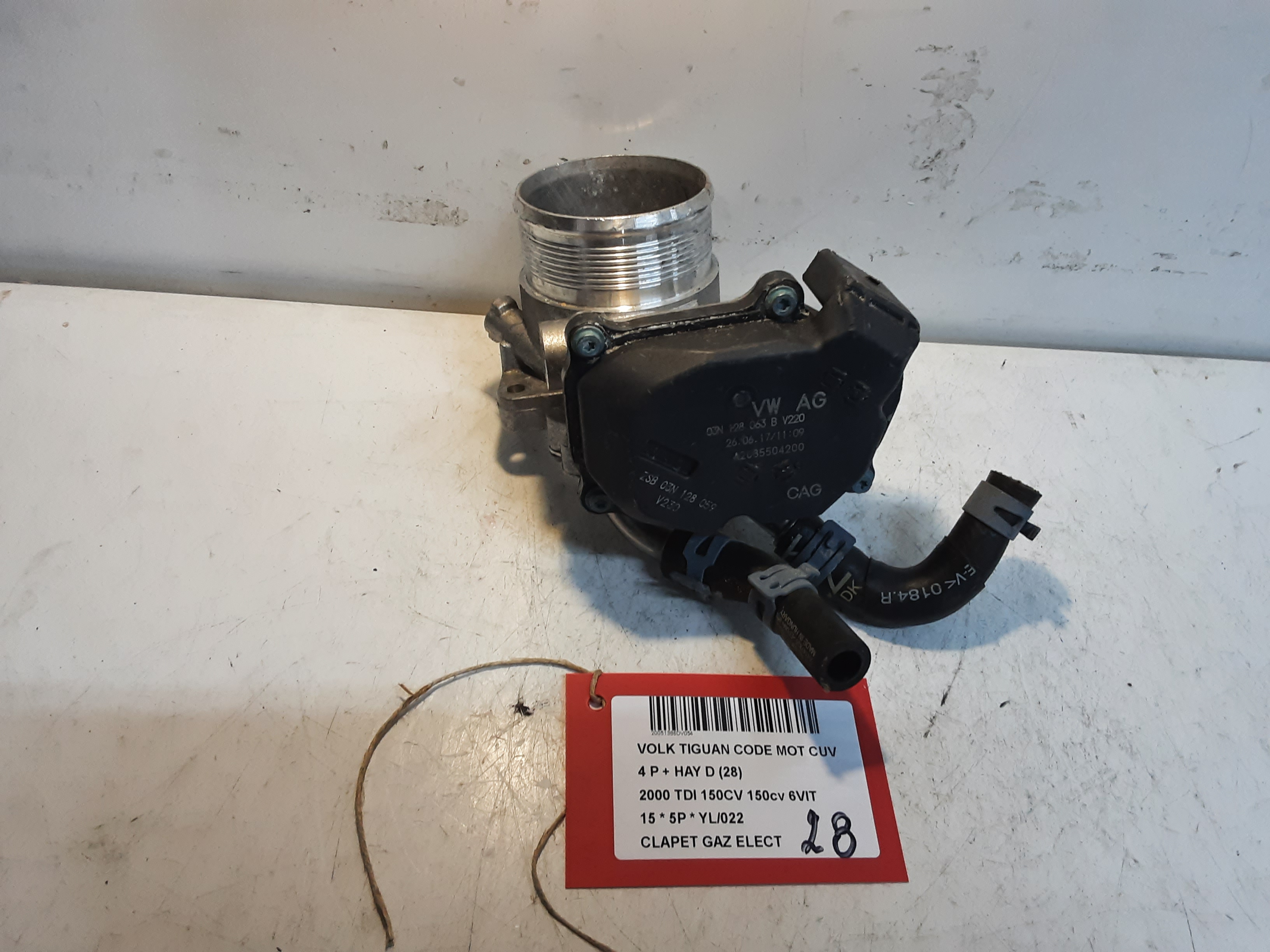 GASKLEP ELEKTRISCH Vw TIGUAN (2) 07/11 - 16