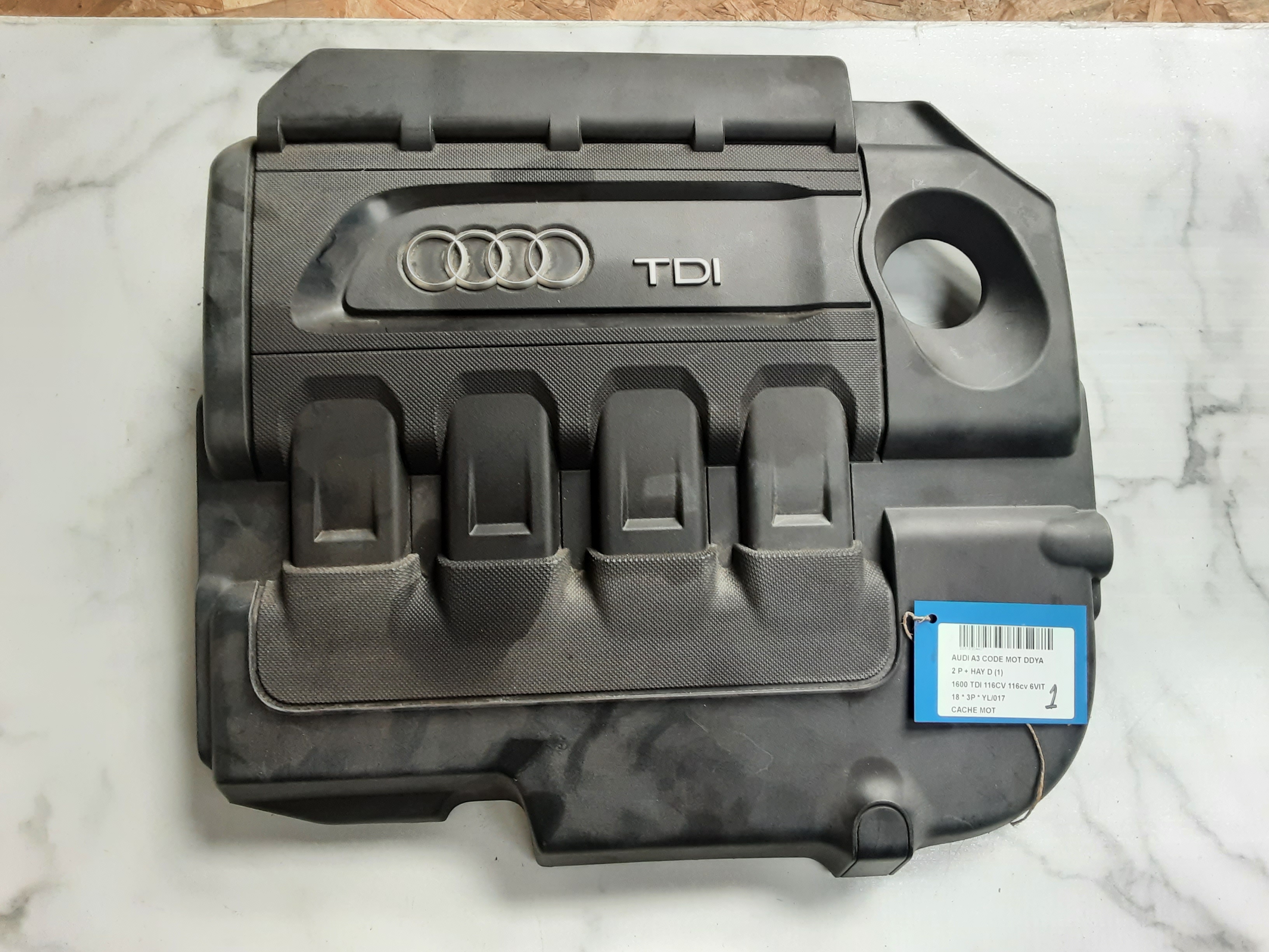 CACHE-MOTEUR Audi A3 3,5D 7/16 - 20