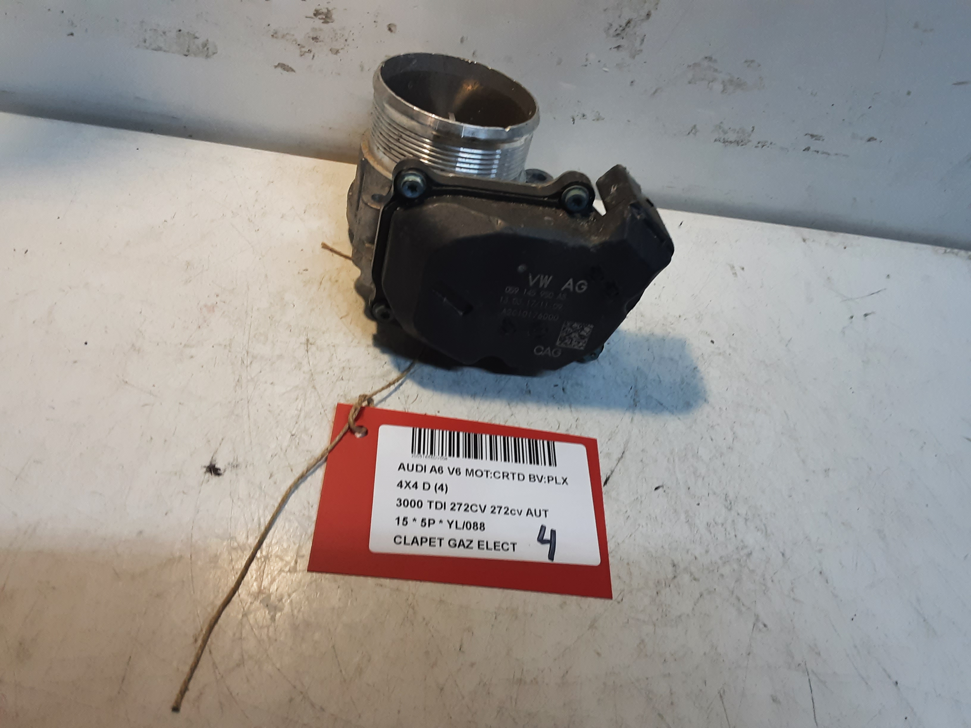 CLAPET DE GAZ ELECTRIQUE Audi A6 04/11 - 14
