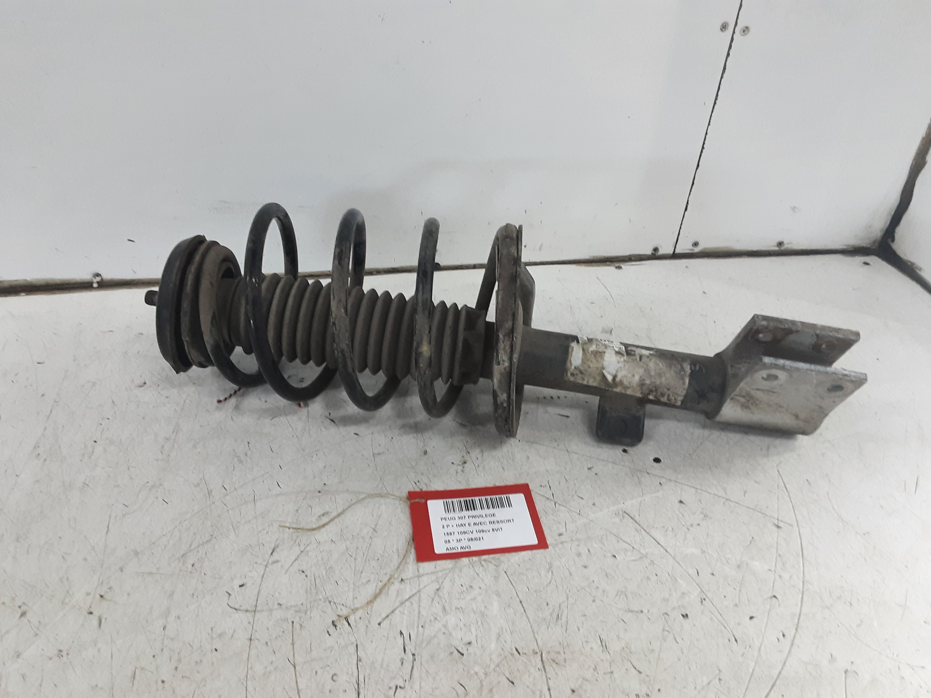 FEDERBEIN VORNE LINKS Peugeot 307 8/00 - 6/05
