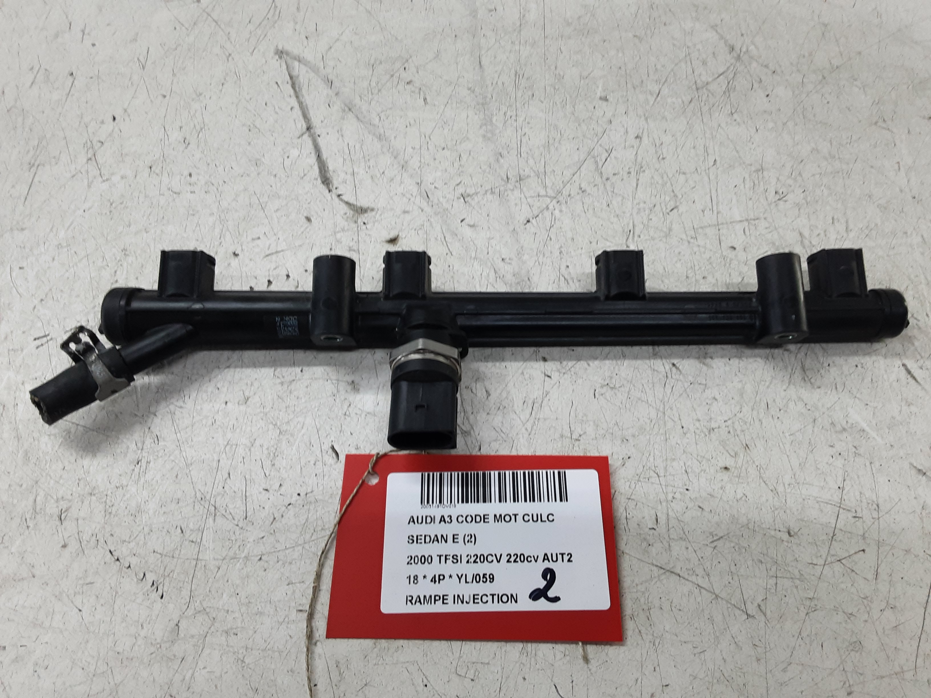 RAMPE INJECTION Audi A3 4D 4/16 - 20