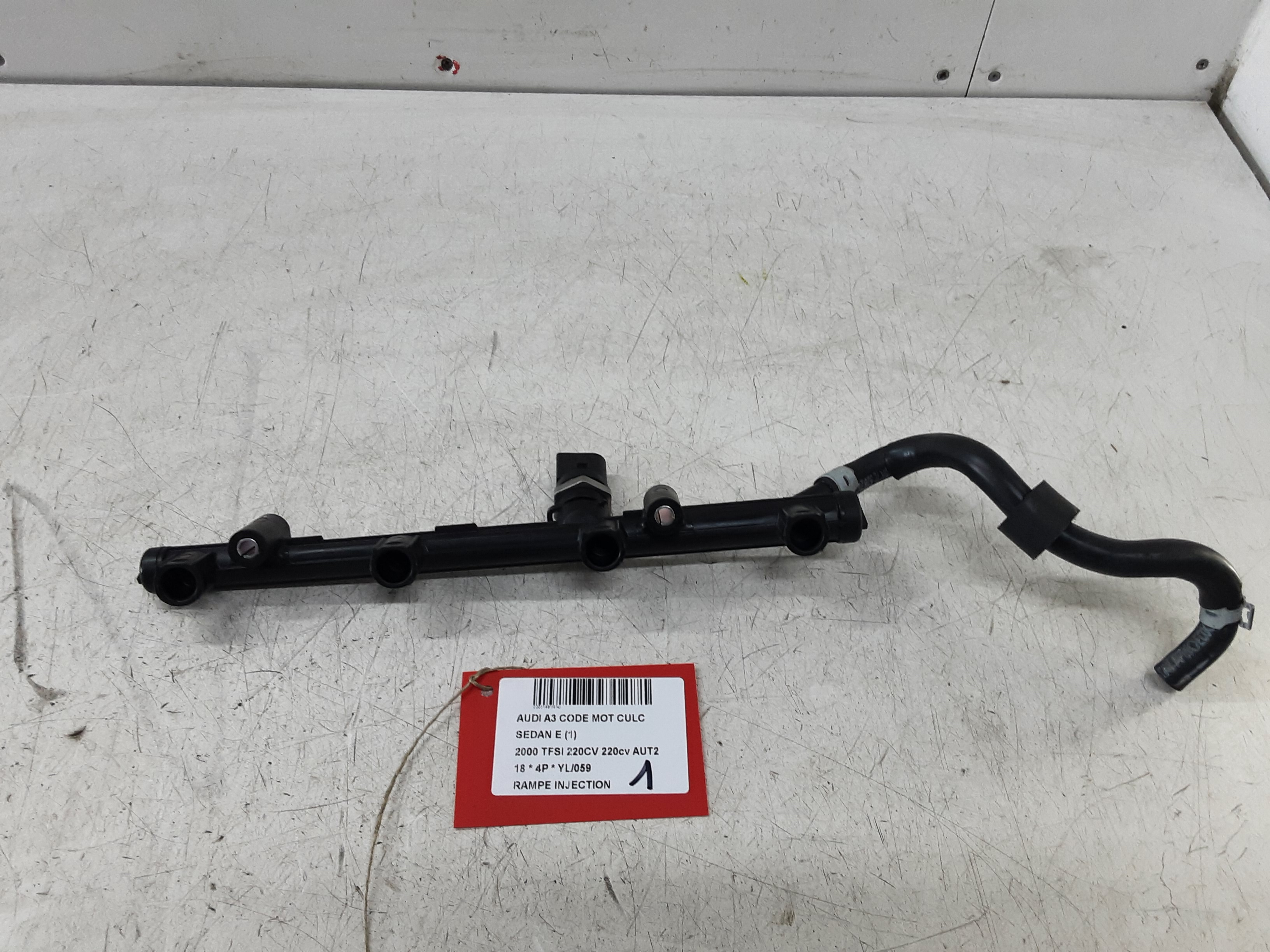 RAMPE INJECTION Audi A3 4D 4/16 - 20