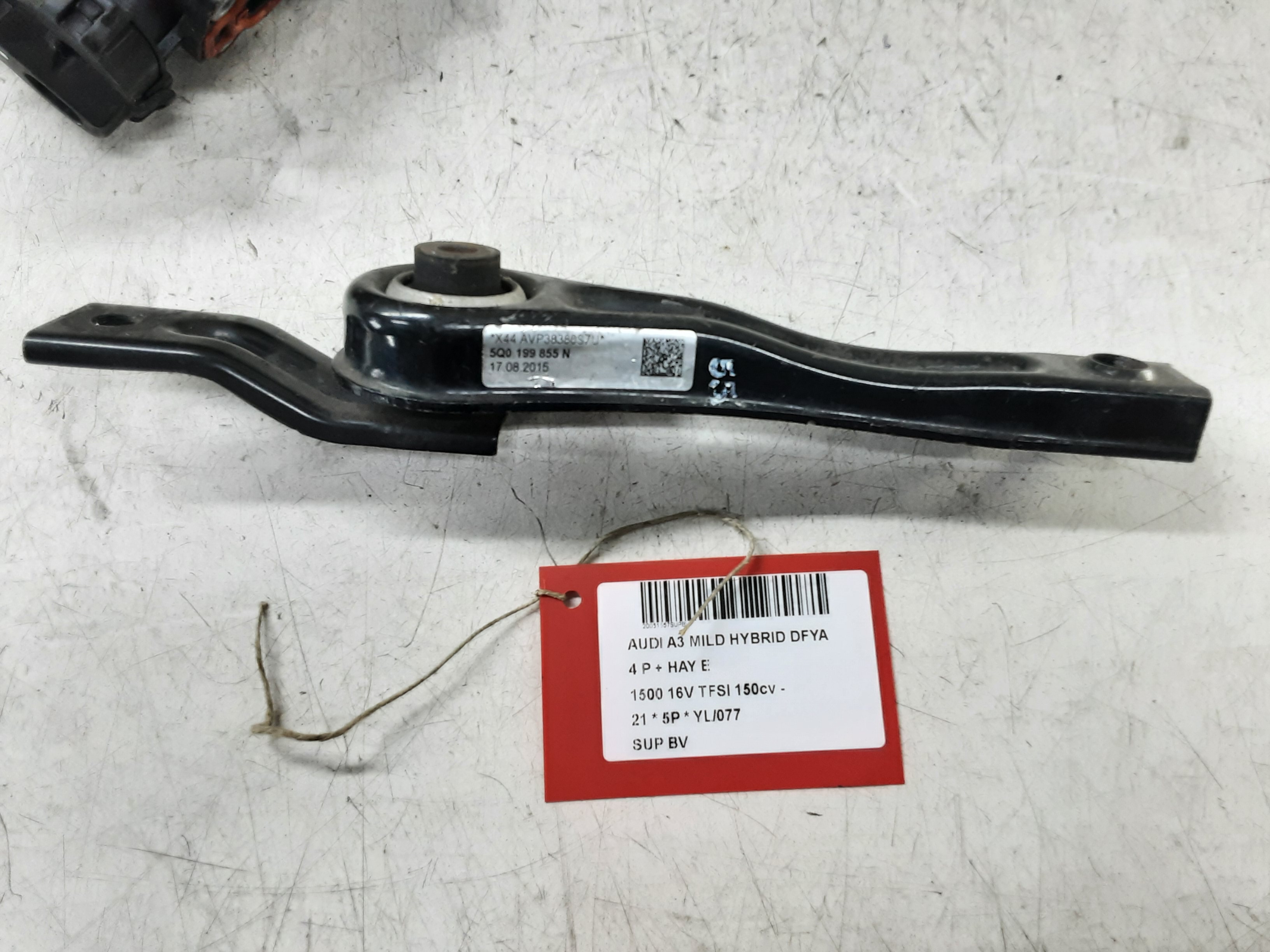 VERSNELLINGSBAKSTEUN Audi A3 5D/20+