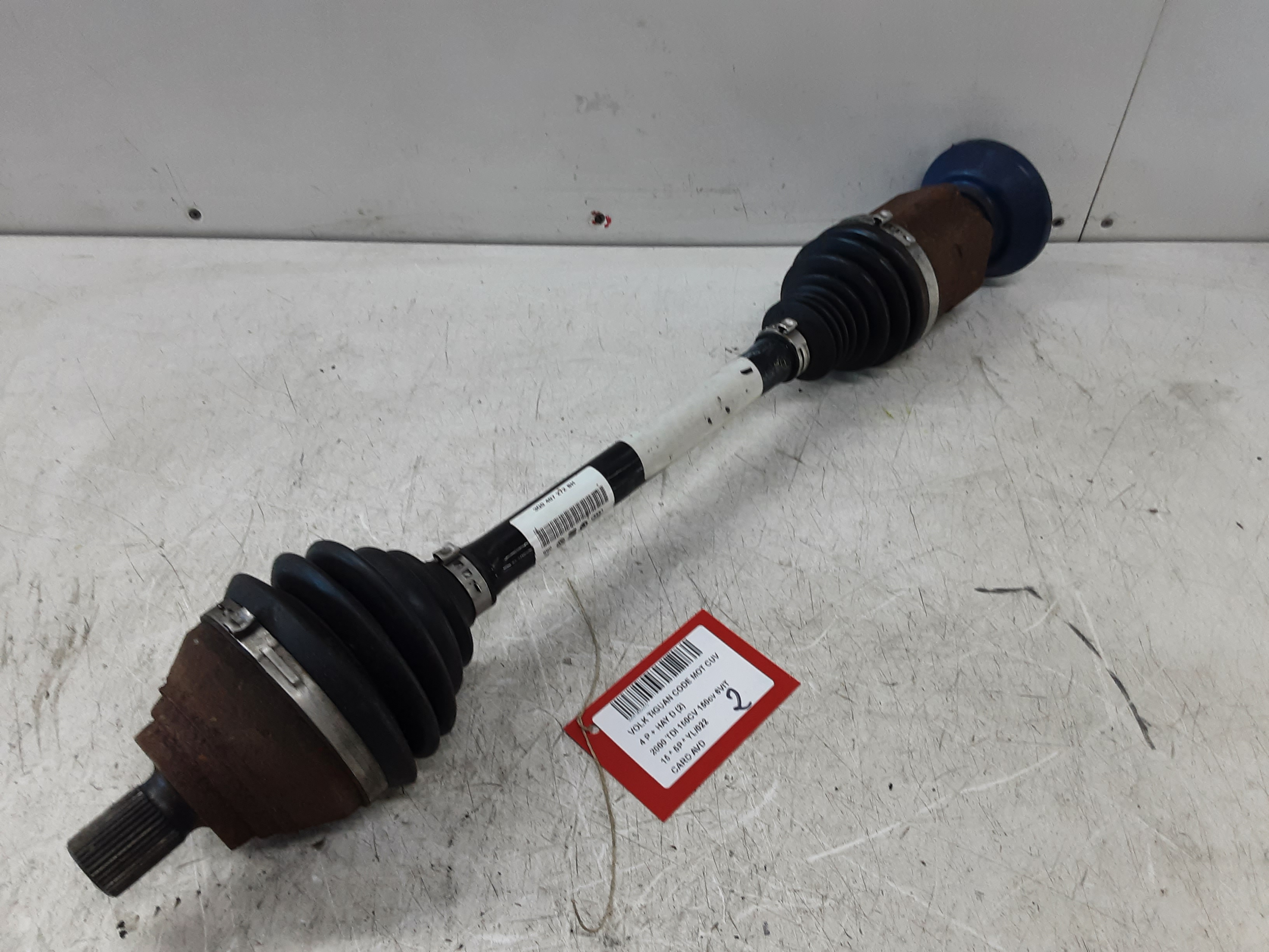AANDRIJFAS VOOR RECHTS Vw TIGUAN (2) 07/11 - 16