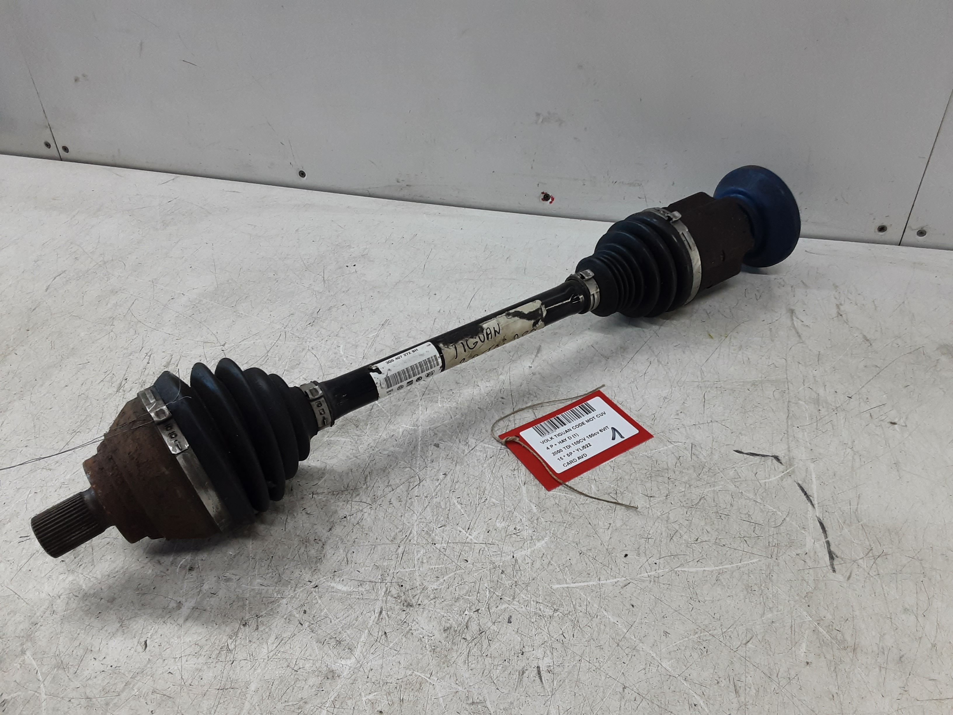 AANDRIJFAS VOOR RECHTS Vw TIGUAN (2) 07/11 - 16