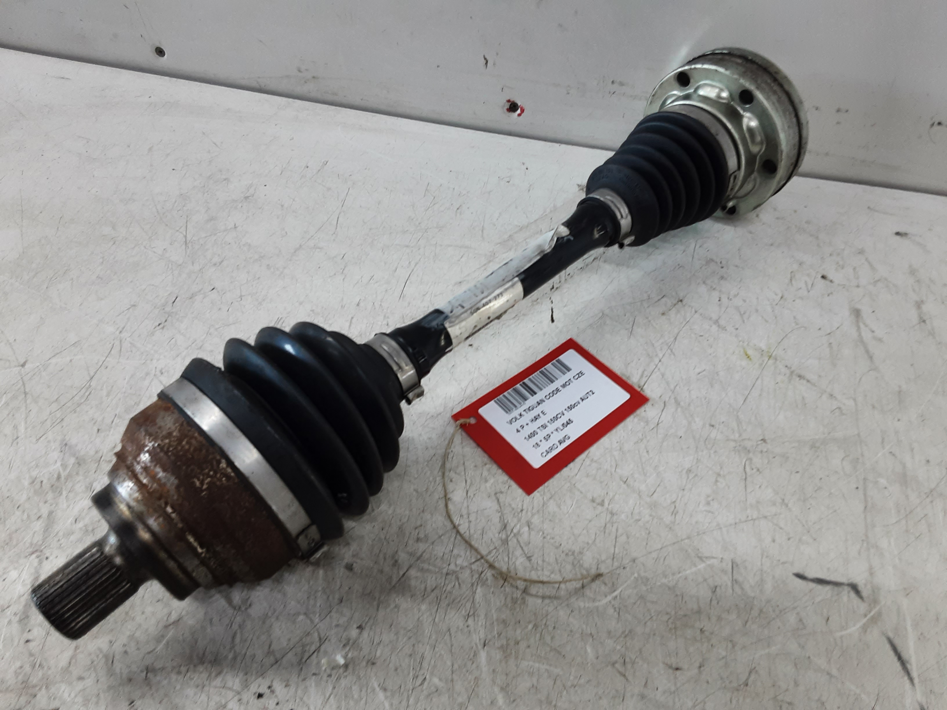 AANDRIJFAS VOOR LINKS Vw TIGUAN (3) 02/16- 10/20