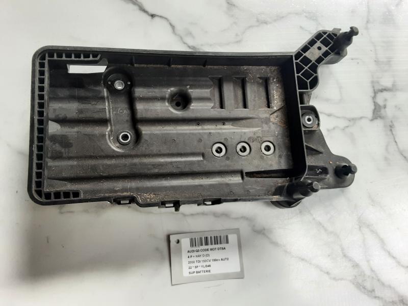 SUPPORT DE BATTERIE Audi Q3 11/18+