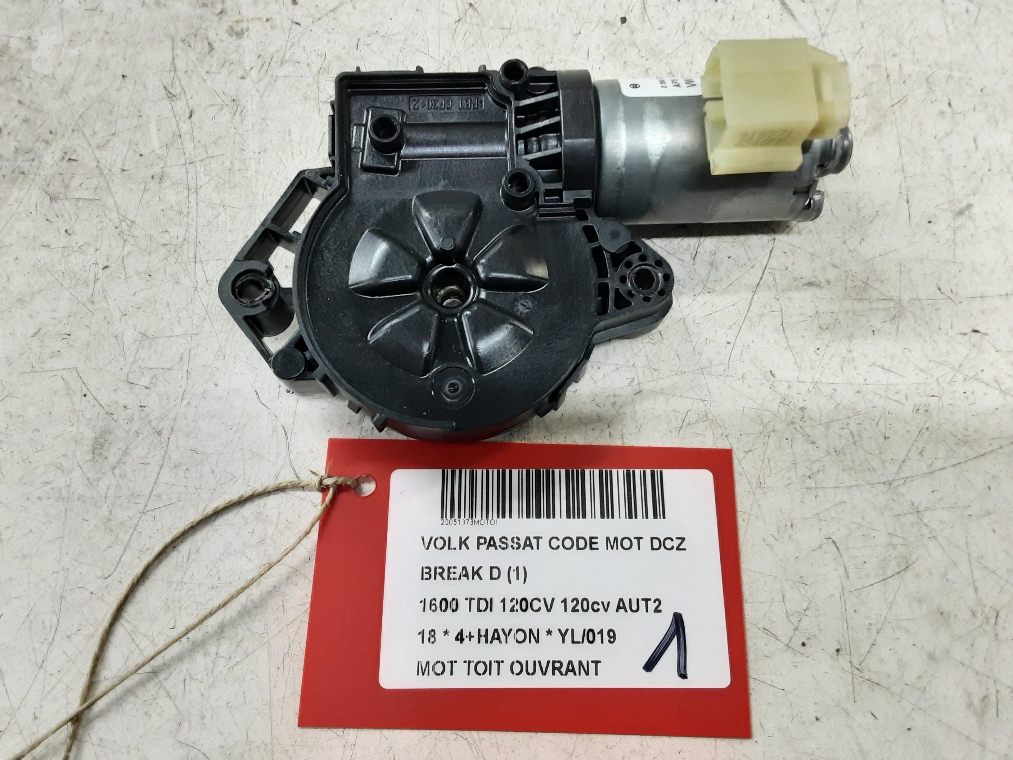 MOTOR SCHUIFDAK Vw PASSAT 11/14 - 19