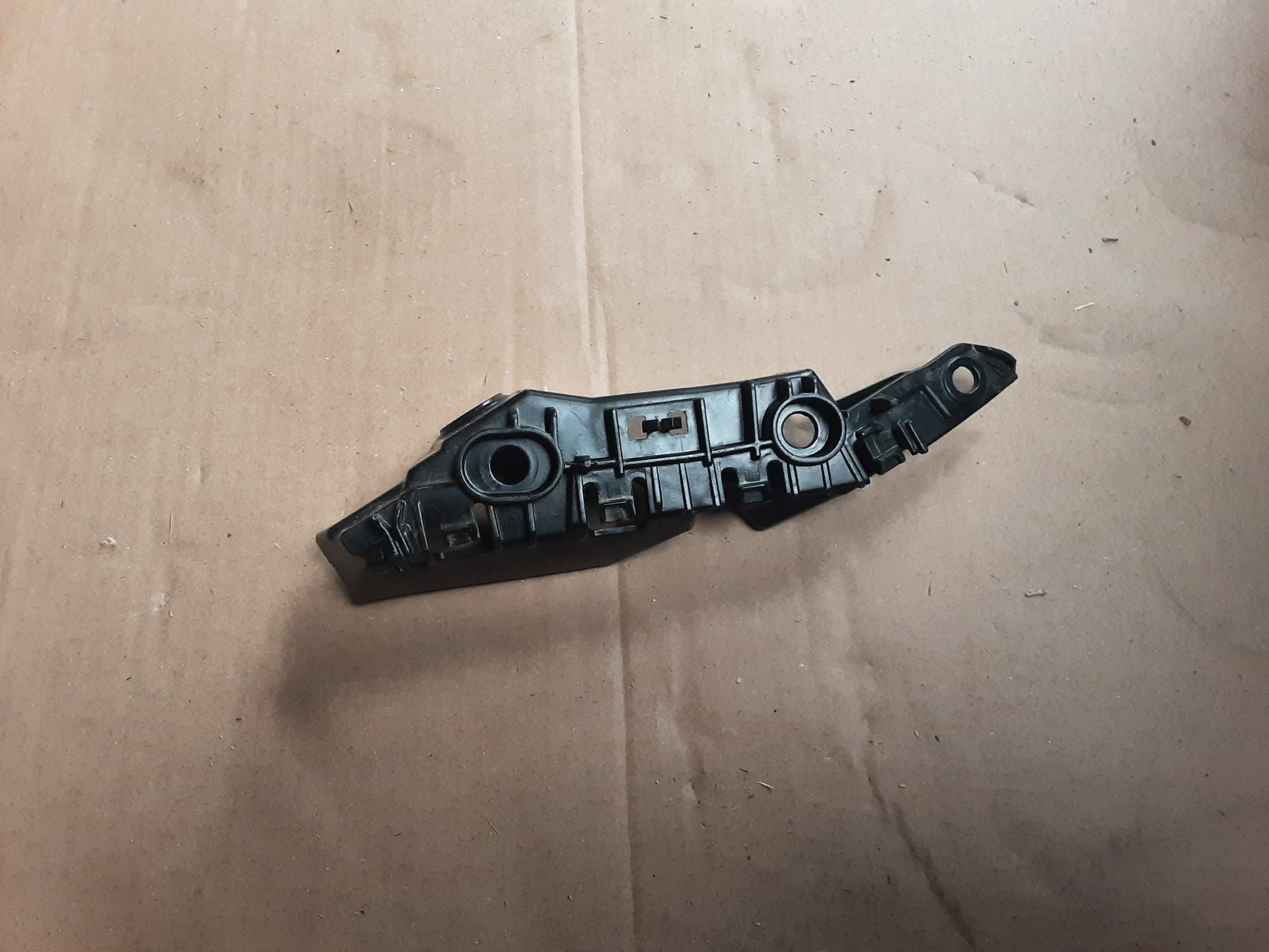 SUPPORT DE PARE-CHOCS AVANT GAUCHE Vw GOLF VII 1/17 - 2/20 FaceLift