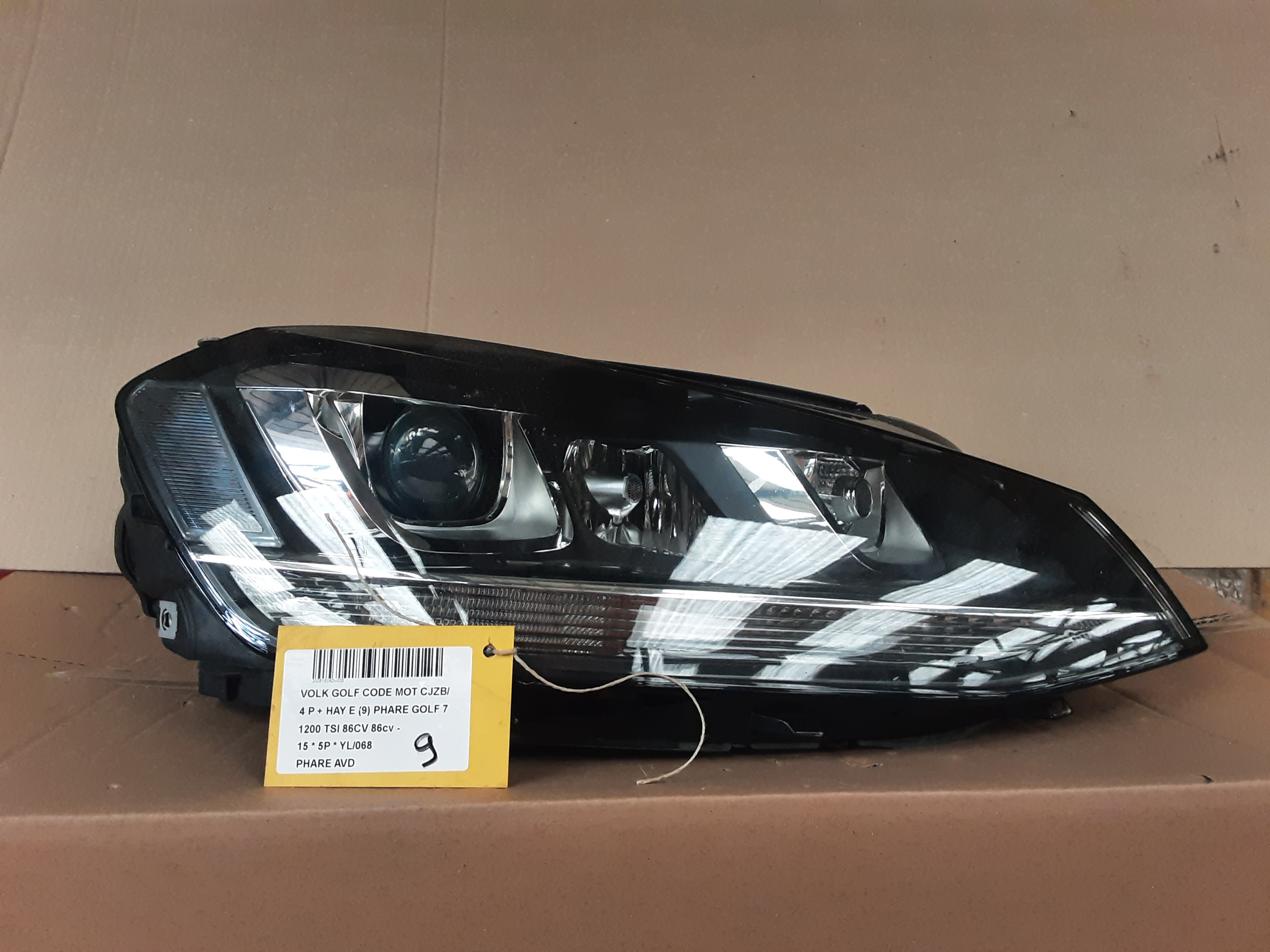 PHARE AVANT DROIT Vw GOLF VII 11/12 - 17