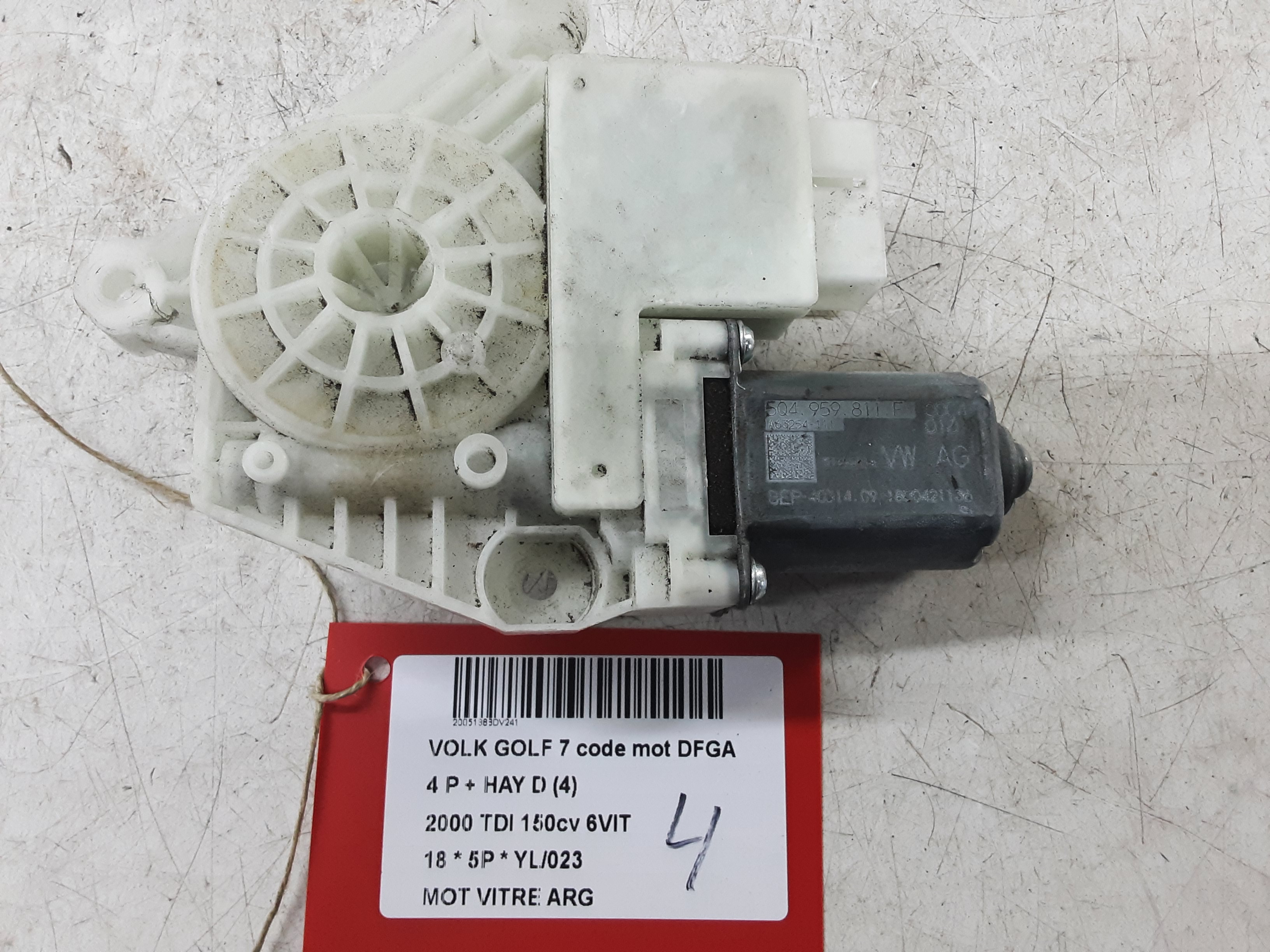 MOTOR RUITMECHANISME ACHTER LINKS Vw GOLF VII 1/17 - 2/20 FaceLift