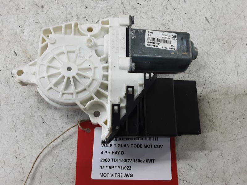 MOTEUR DE VITRE DE PORTE AVANT GAUCHE Vw TIGUAN (2) 07/11 - 16
