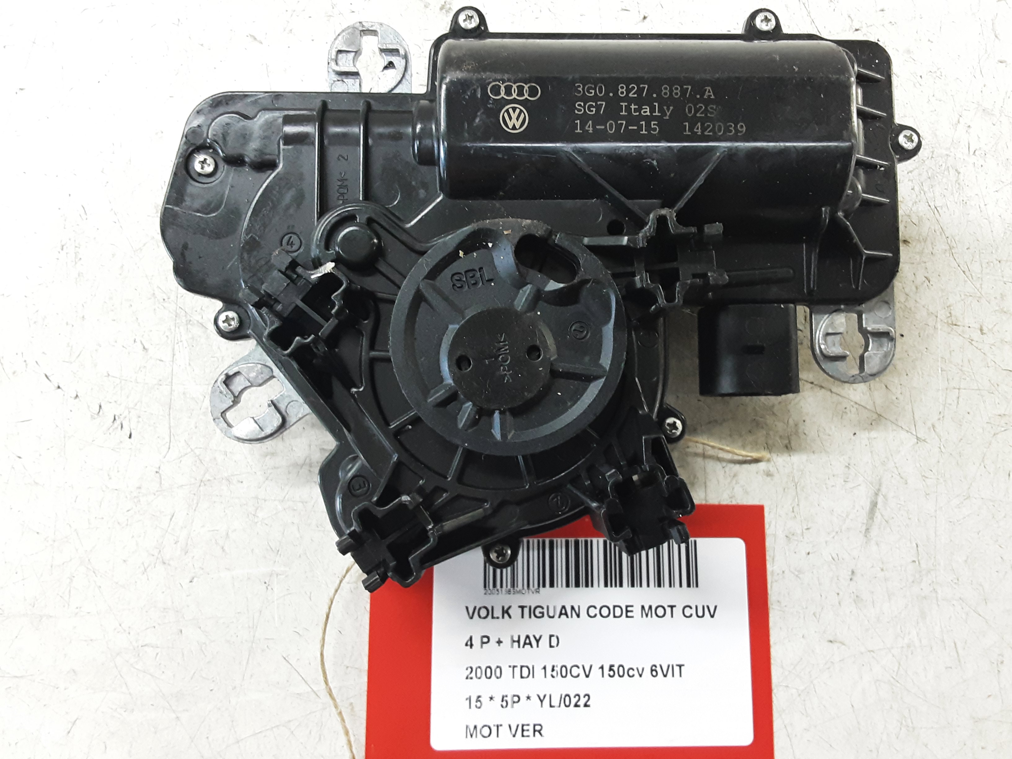 MOTOR CENTRALE VERGRENDELING Vw TIGUAN (2) 07/11 - 16