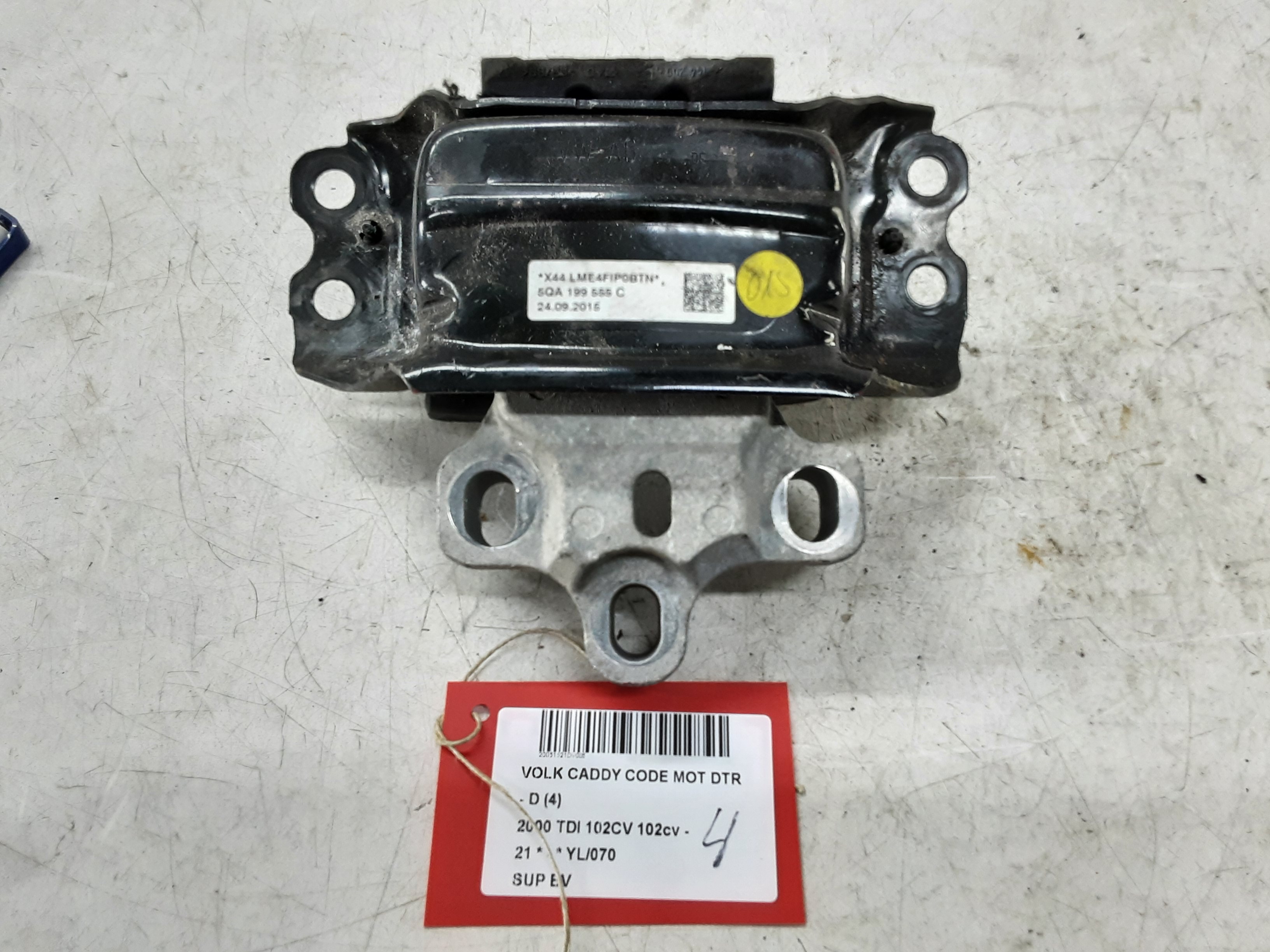 VERSNELLINGSBAKSTEUN Vw CADDY 09/20+