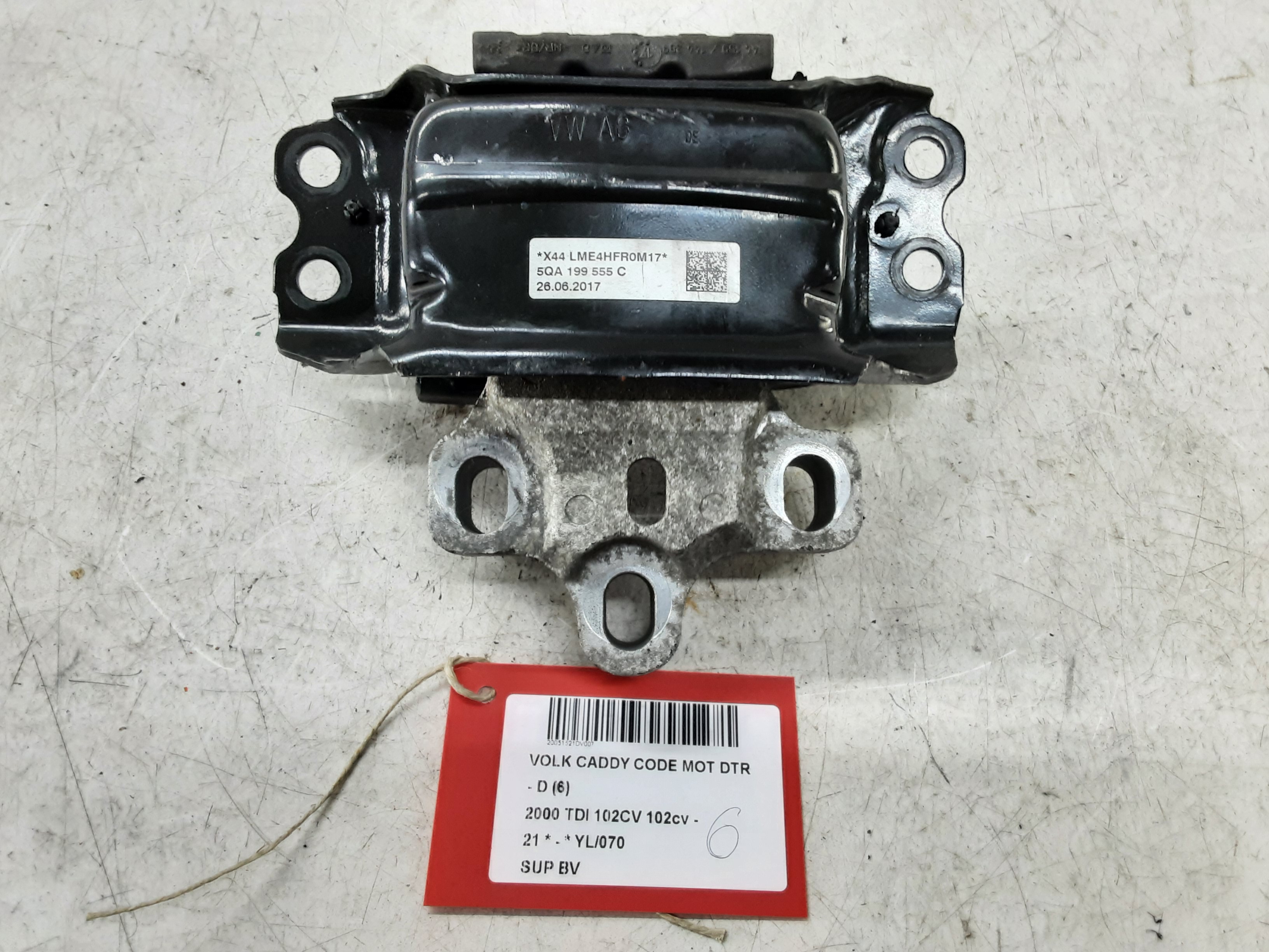 VERSNELLINGSBAKSTEUN Vw CADDY 09/20+
