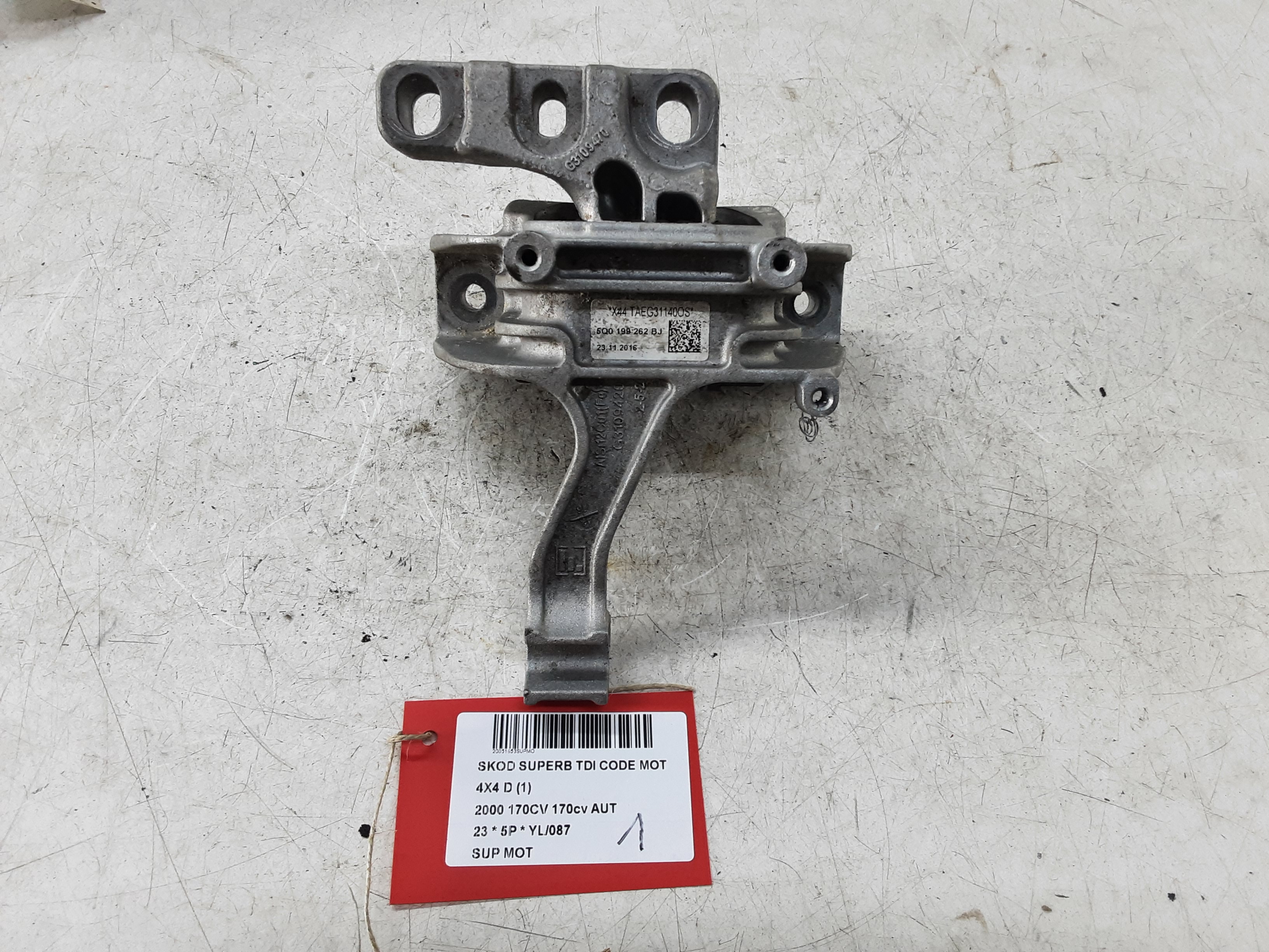 MOTORSTEUN Skoda SUPERB B6 (3T) 5/13 - 15