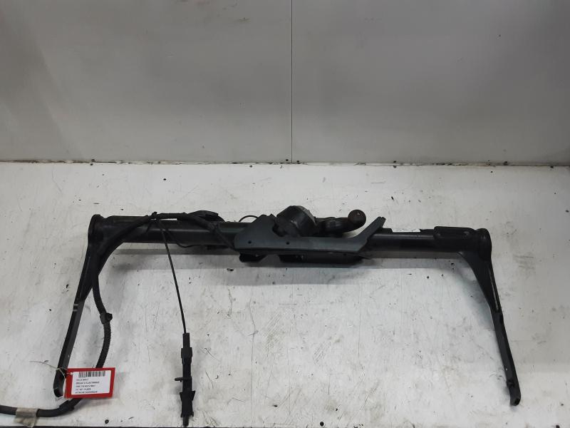 TREKHAAK Vw GOLF VII 1/17 - 2/20 FaceLift