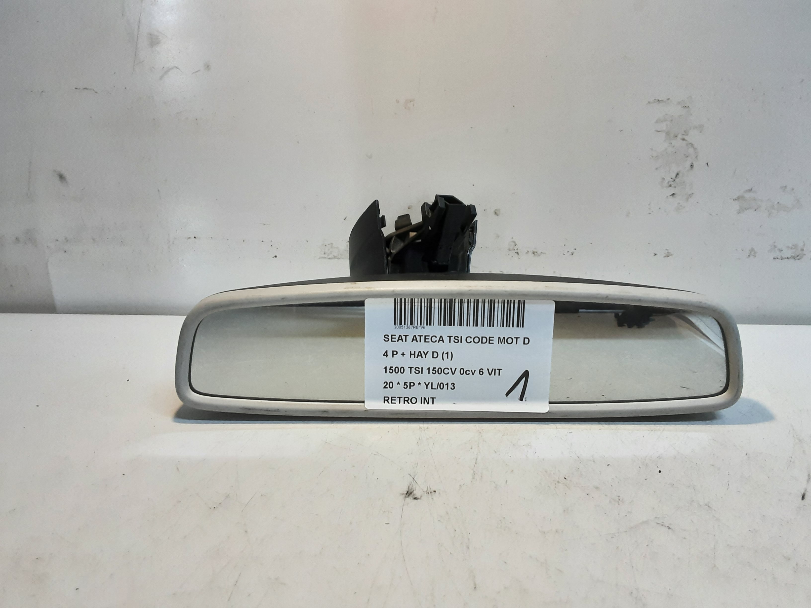 BINNENSPIEGEL Seat ATECA 9/16+