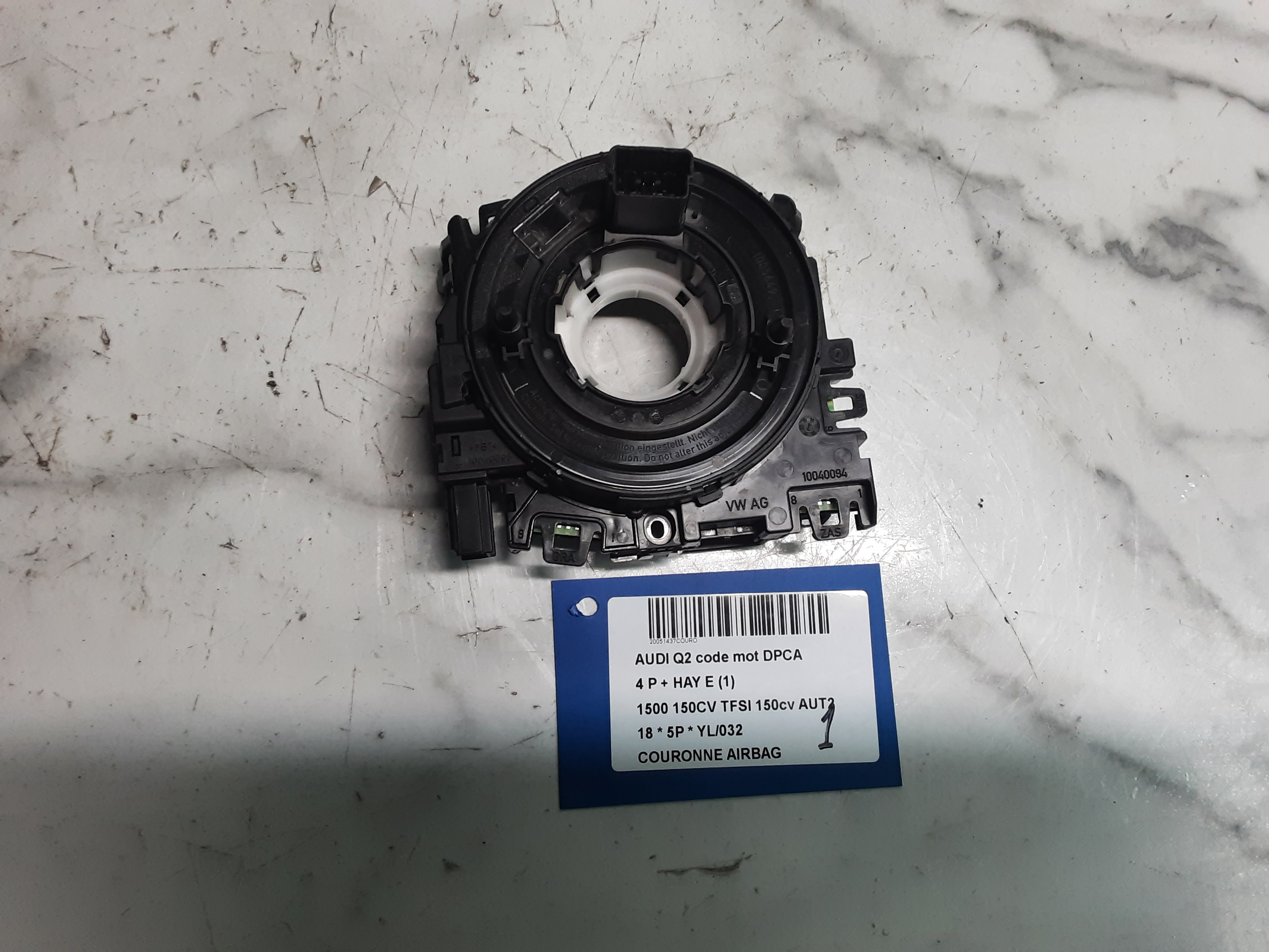 AIRBAGRING Audi Q2 11/16+