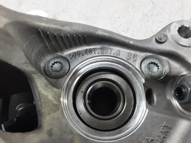 WIELNAAF VOOR LINKS Vw GOLF VII 1/17 - 2/20 FaceLift