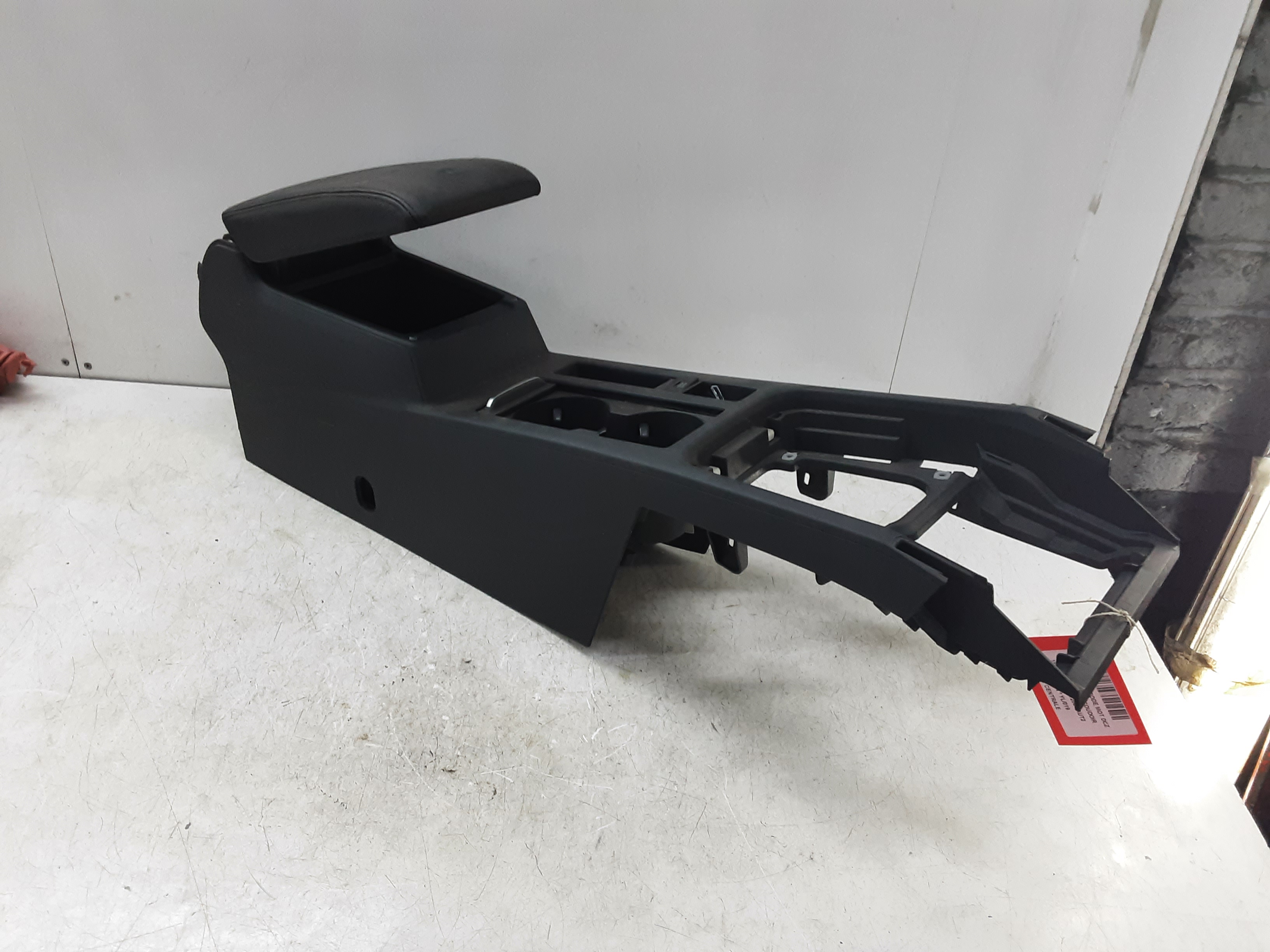 MIDDENCONSOLE Vw PASSAT 11/14 - 19