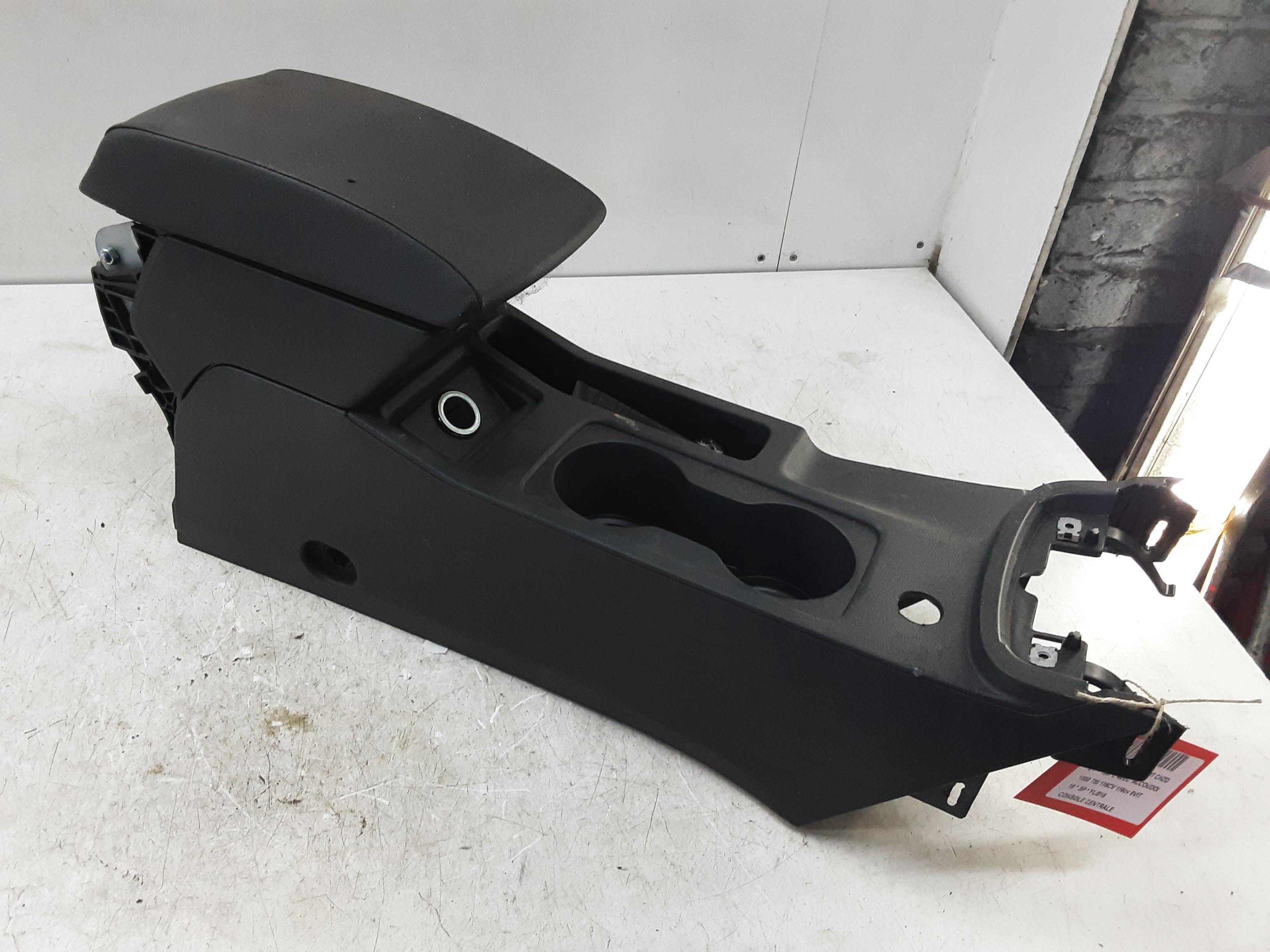 MIDDENCONSOLE Seat LEON (3) (5F) FaceLift 1/17 - 5/20