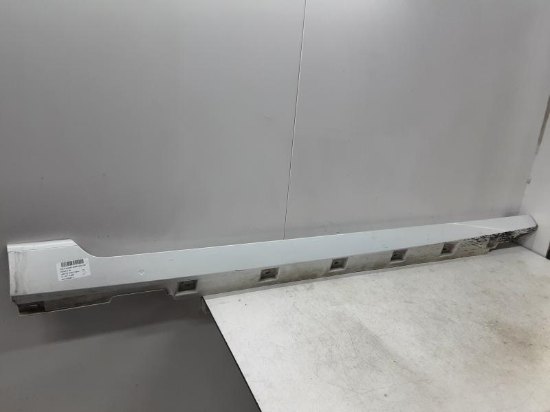 DREMPEL RECHTS Vw PASSAT 11/14 - 19