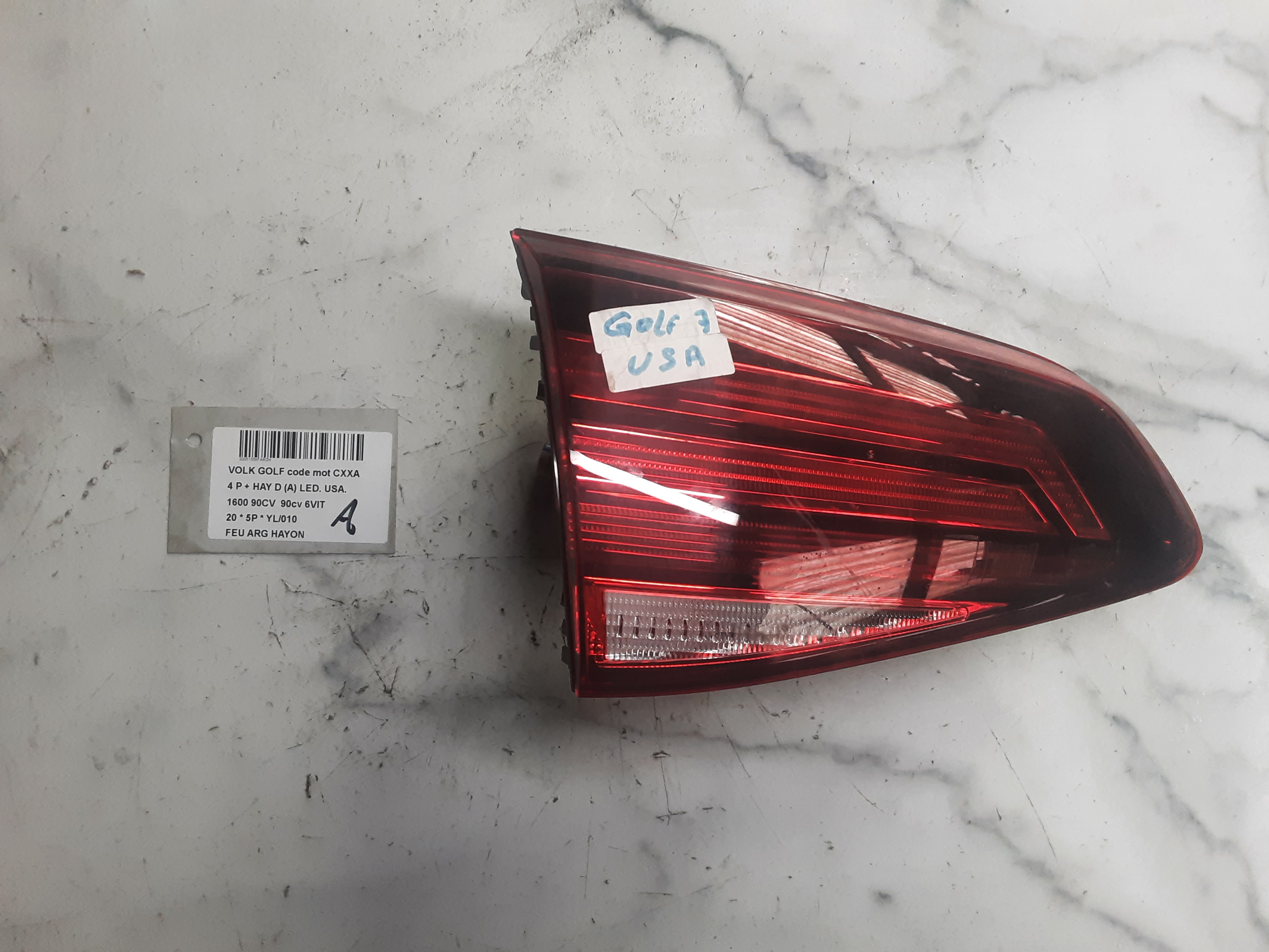 FEU ARRIERE GAUCHE DE HAYON Vw GOLF VII 1/17 - 2/20 FaceLift