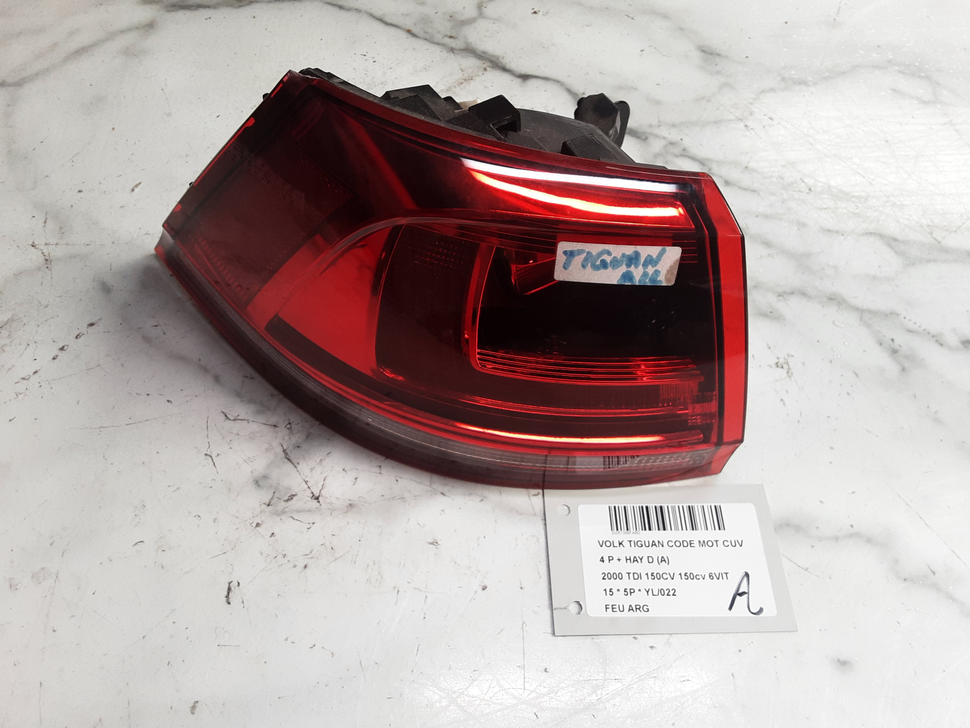 ACHTERLICHT LINKS Vw TIGUAN (2) 07/11 - 16