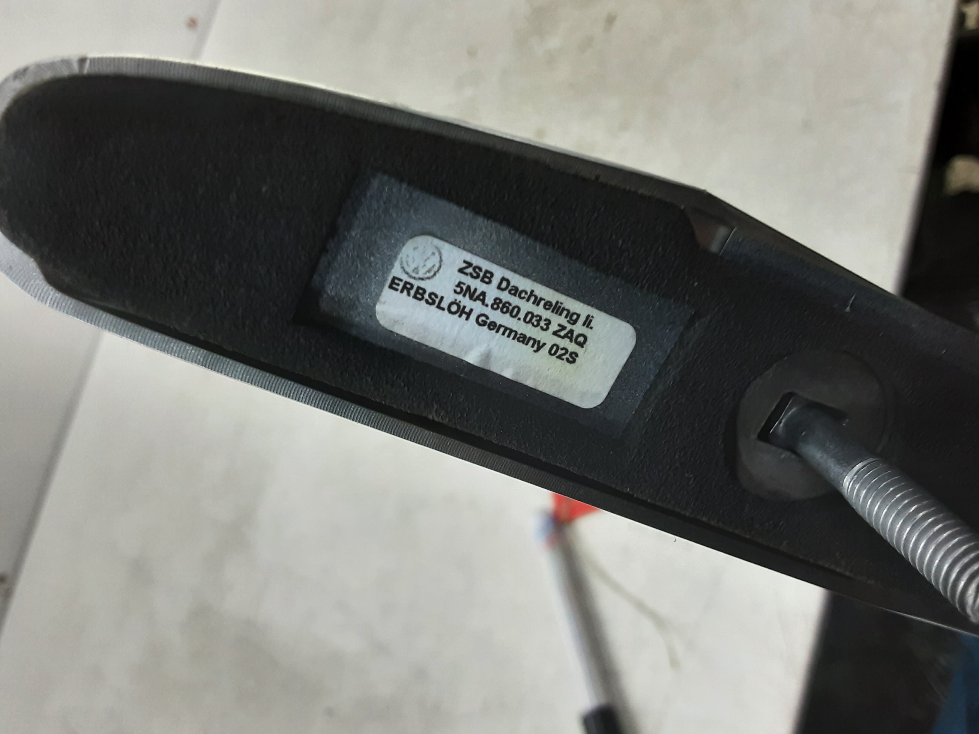 BARRE DE TOIT GAUCHE Vw TIGUAN (3) 02/16- 10/20
