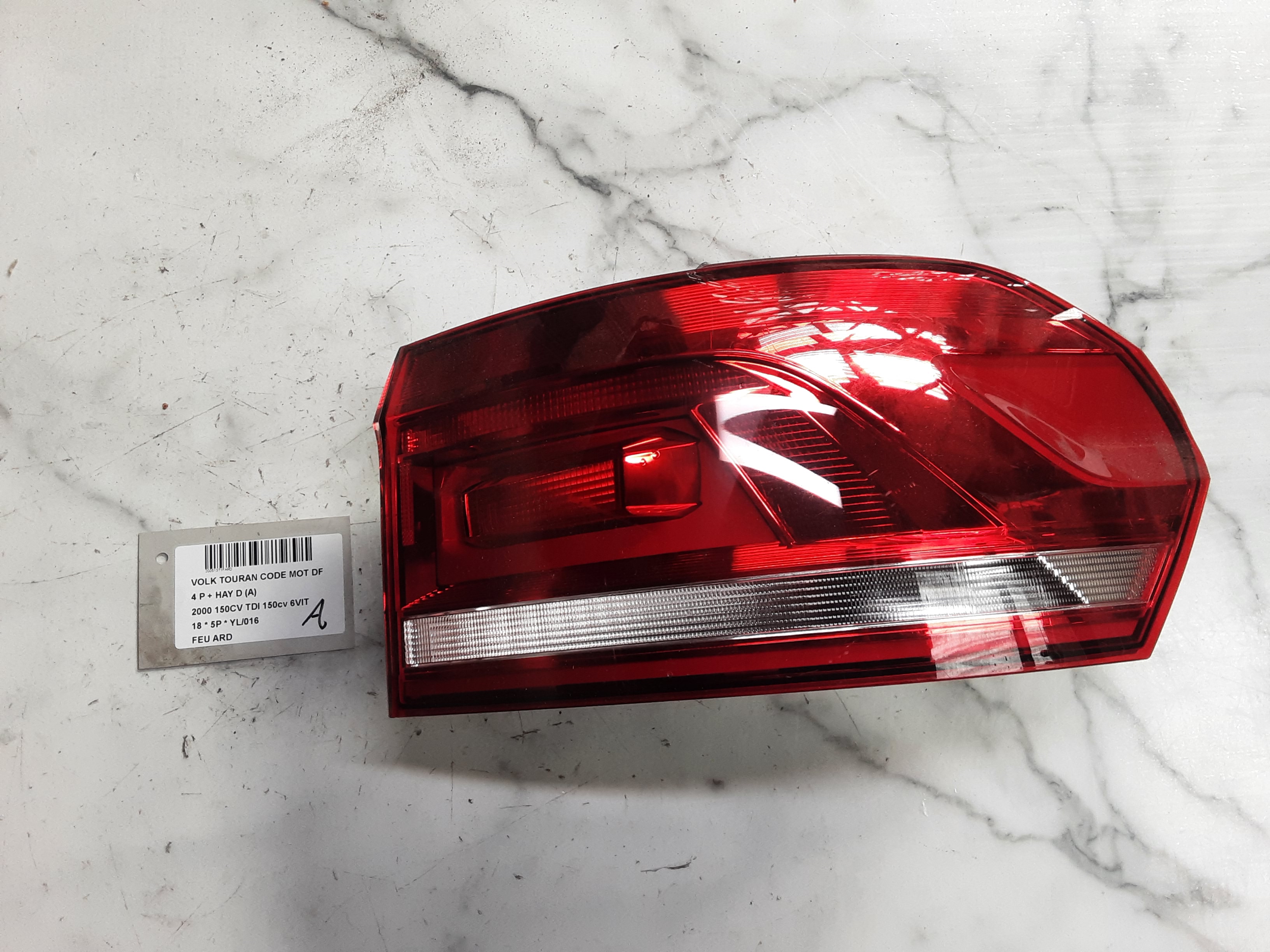 ACHTERLICHT RECHTS Vw TOURAN 09/15+