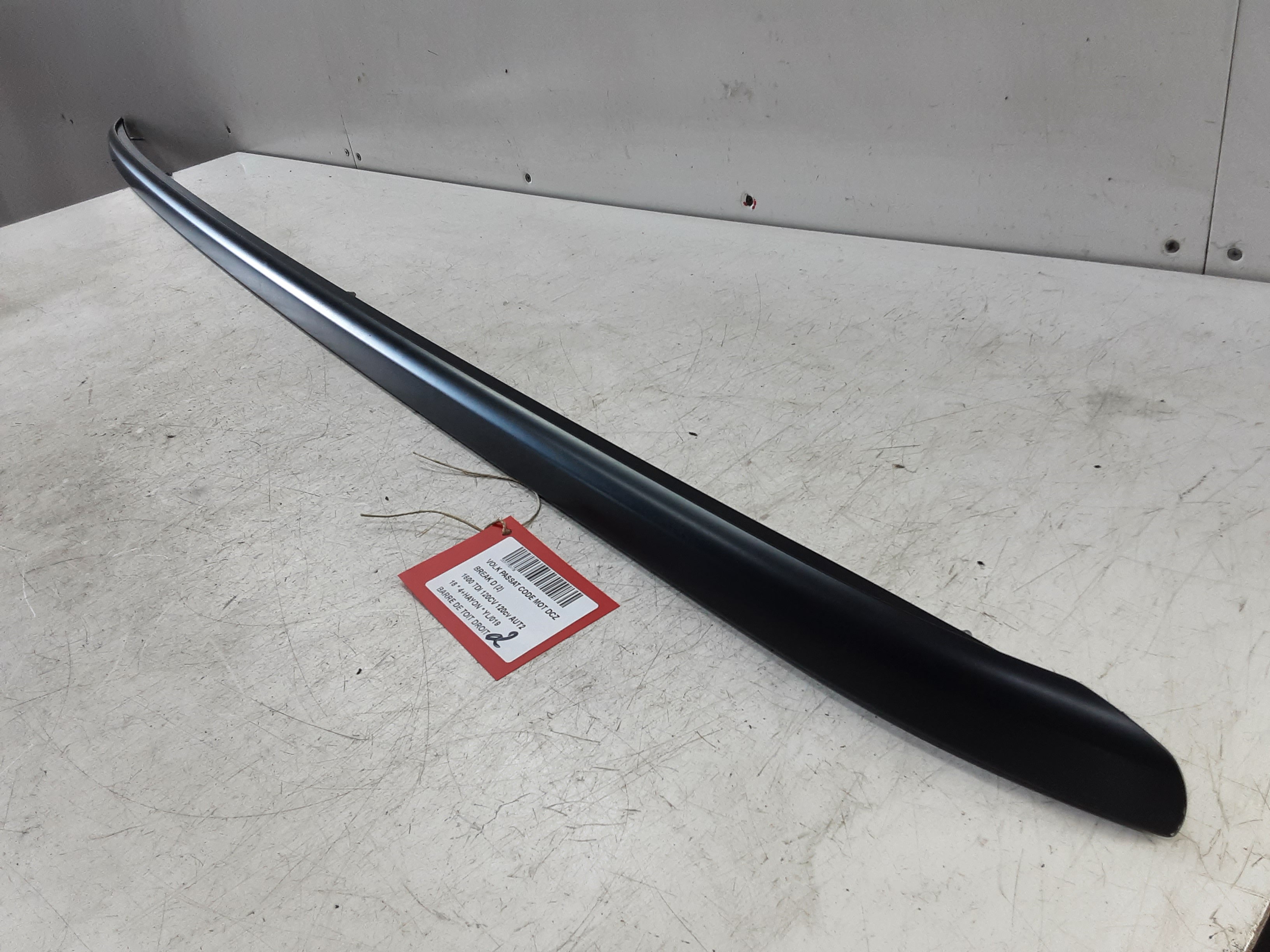 DAKDRAGER RECHTS Vw PASSAT 11/14 - 19